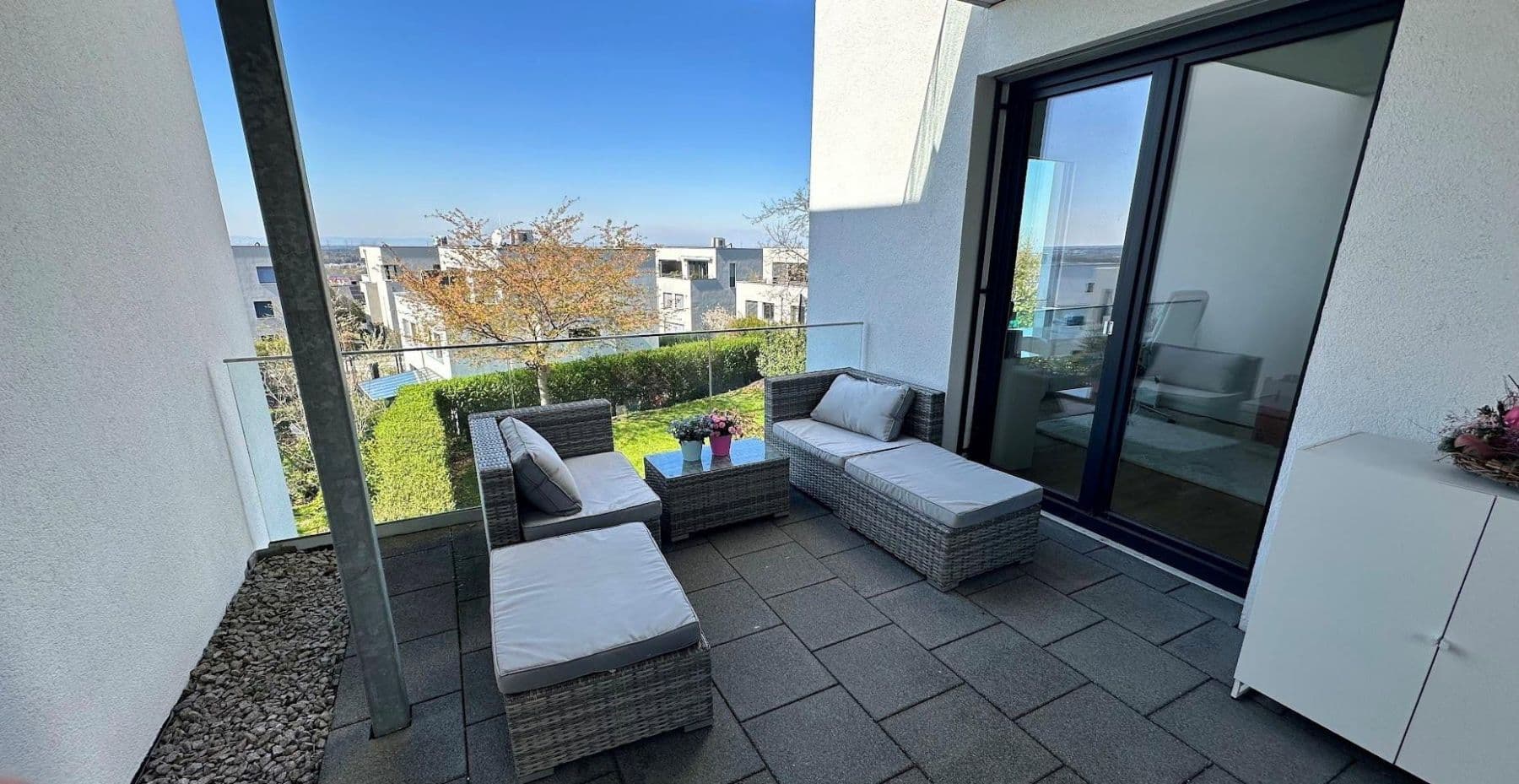 Prodej domu 180 m², pozemek 462 m², Nußloch, Bádensko-Württembersko Prodej domu 180 m², pozemek 462 m², Nußloch, Bádensko-Württembersko
