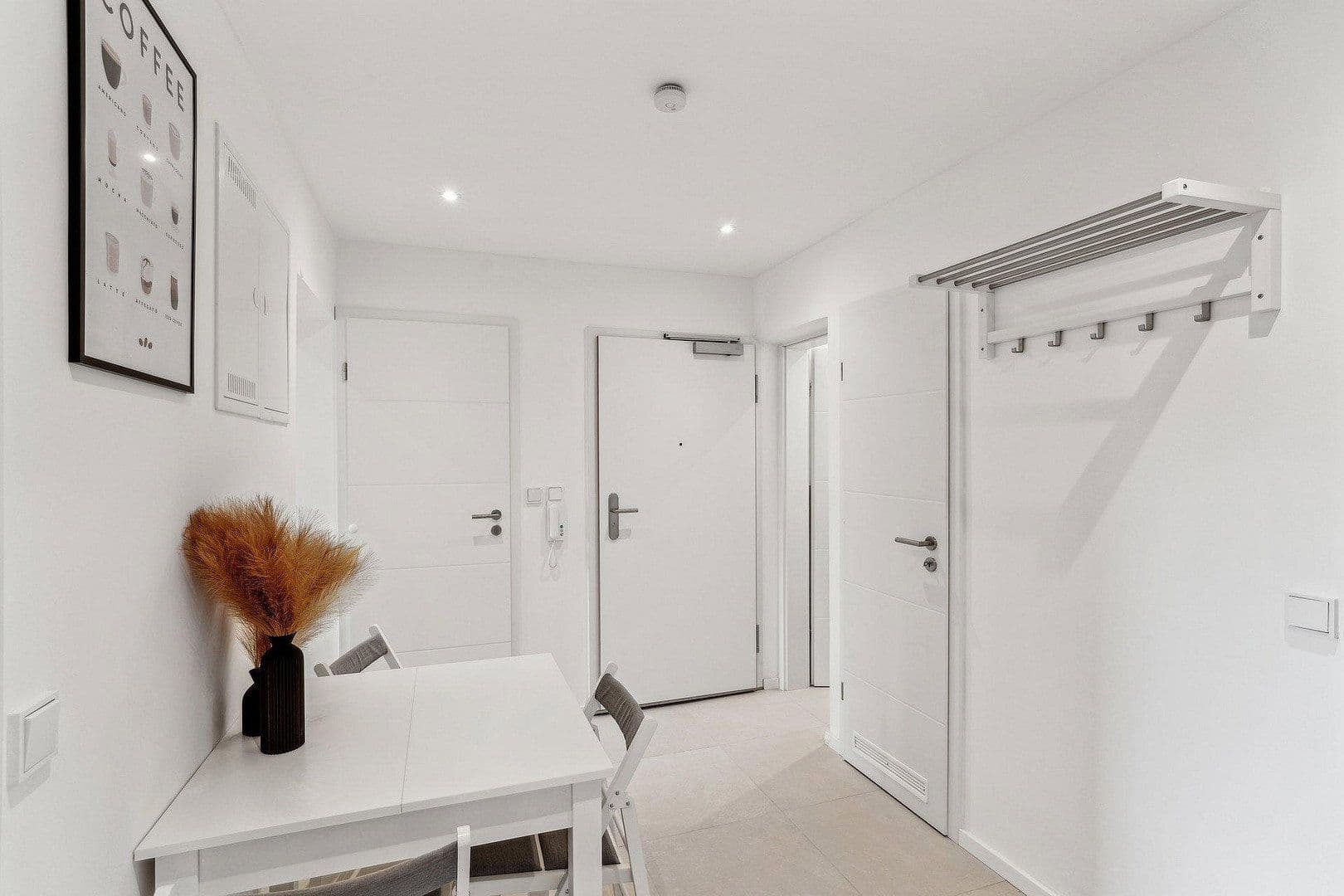 Pronájem bytu 22 m², Solothurner Straße 10, München, Bavorsko Pronájem bytu 22 m², Solothurner Straße 10, München, Bavorsko