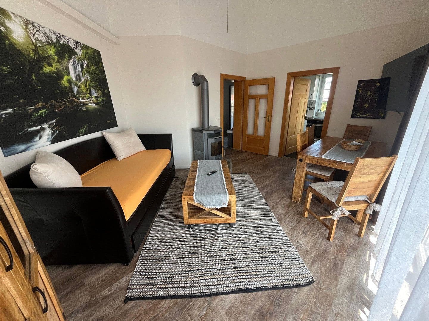 Prodej domu 260 m², pozemek 953 m², Hettenshausen, Bavorsko Prodej domu 260 m², pozemek 953 m², Hettenshausen, Bavorsko