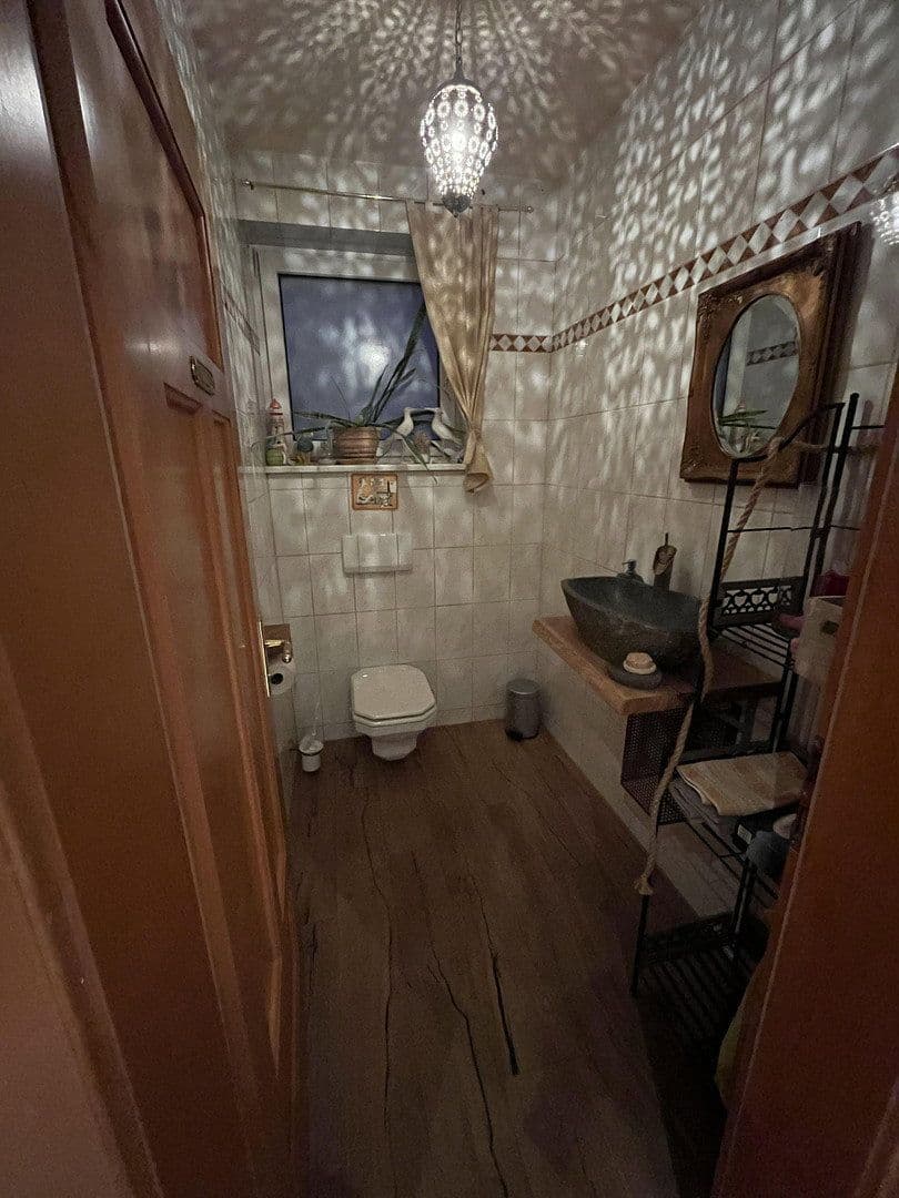 Prodej domu 260 m², pozemek 953 m², Hettenshausen, Bavorsko Prodej domu 260 m², pozemek 953 m², Hettenshausen, Bavorsko