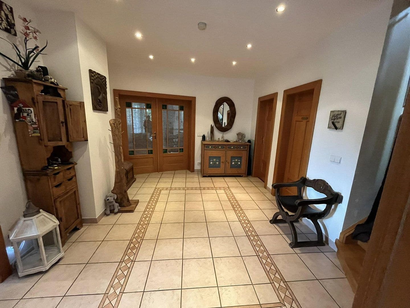 Prodej domu 260 m², pozemek 953 m², Hettenshausen, Bavorsko Prodej domu 260 m², pozemek 953 m², Hettenshausen, Bavorsko