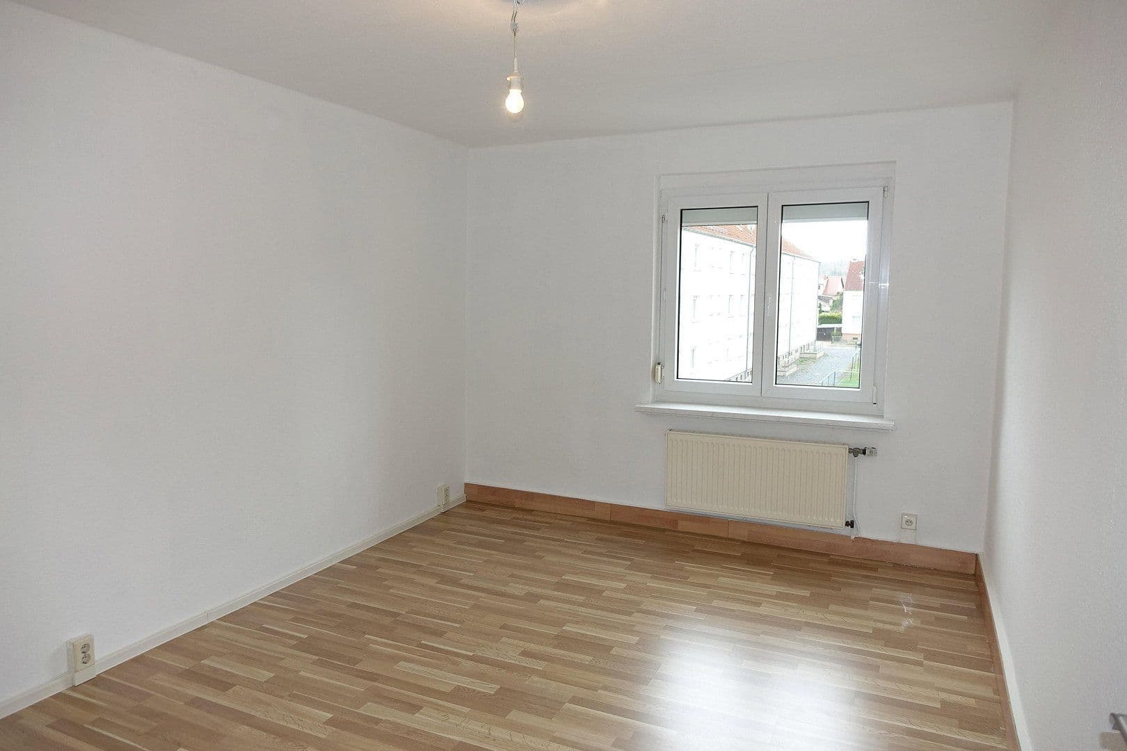 Pronájem bytu 2+1 54 m², Schmalingstraße 6, Ellrich, Durynsko Pronájem bytu 2+1 54 m², Schmalingstraße 6, Ellrich, Durynsko