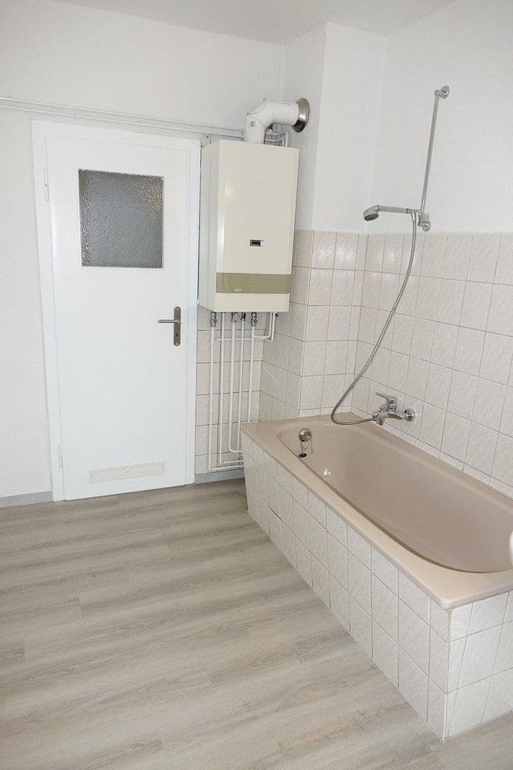 Pronájem bytu 2+1 54 m², Schmalingstraße 6, Ellrich, Durynsko Pronájem bytu 2+1 54 m², Schmalingstraße 6, Ellrich, Durynsko