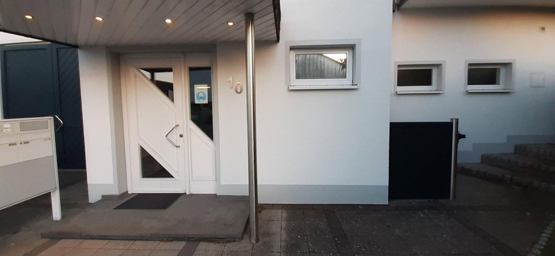 Pronájem bytu 5+1 156 m², Peter-Händel-Str. 10, Hemhofen, Bavorsko Pronájem bytu 5+1 156 m², Peter-Händel-Str. 10, Hemhofen, Bavorsko