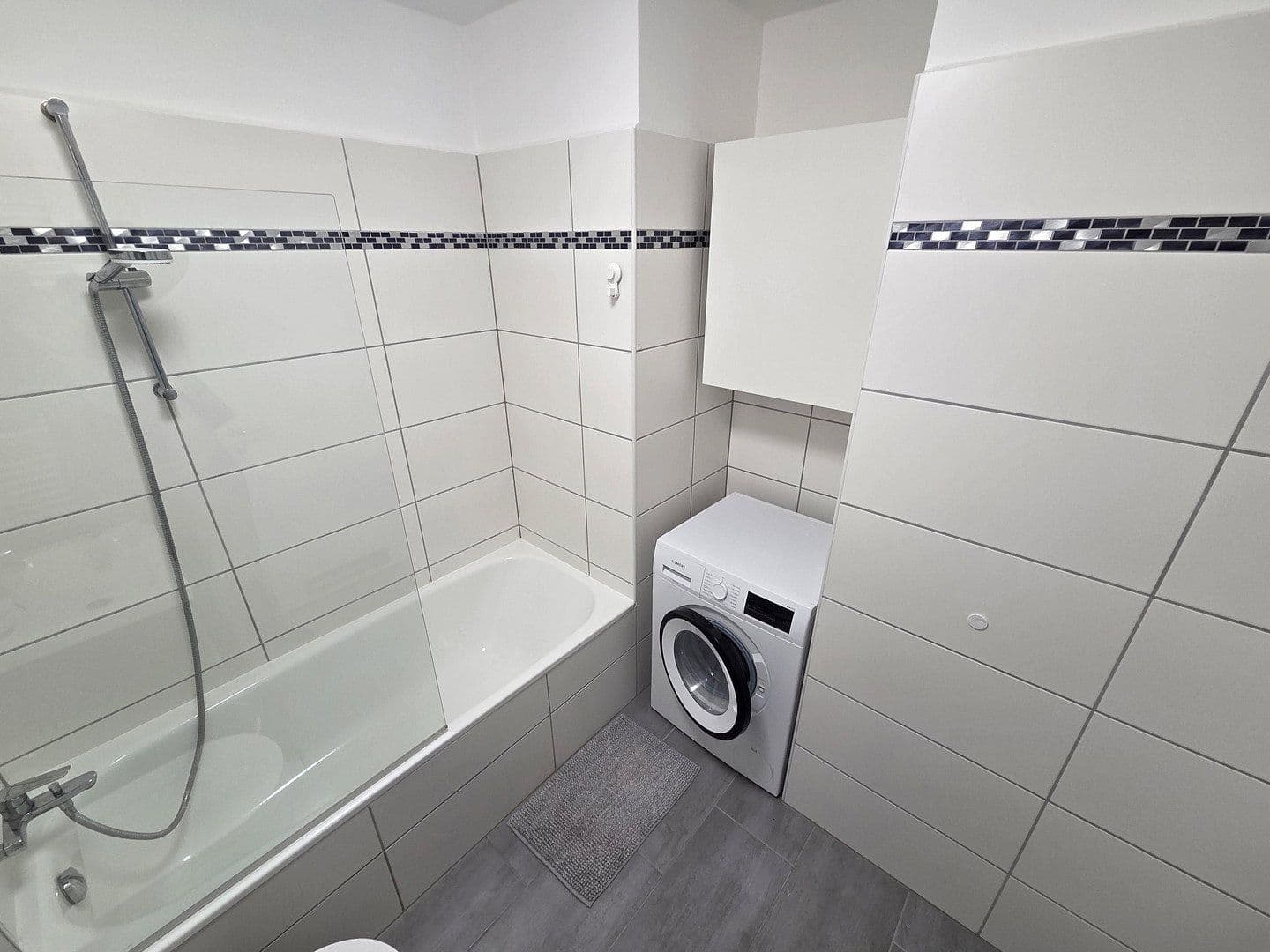 Pronájem bytu 2+1 50 m², Berlin, Berlín Pronájem bytu 2+1 50 m², Berlin, Berlín