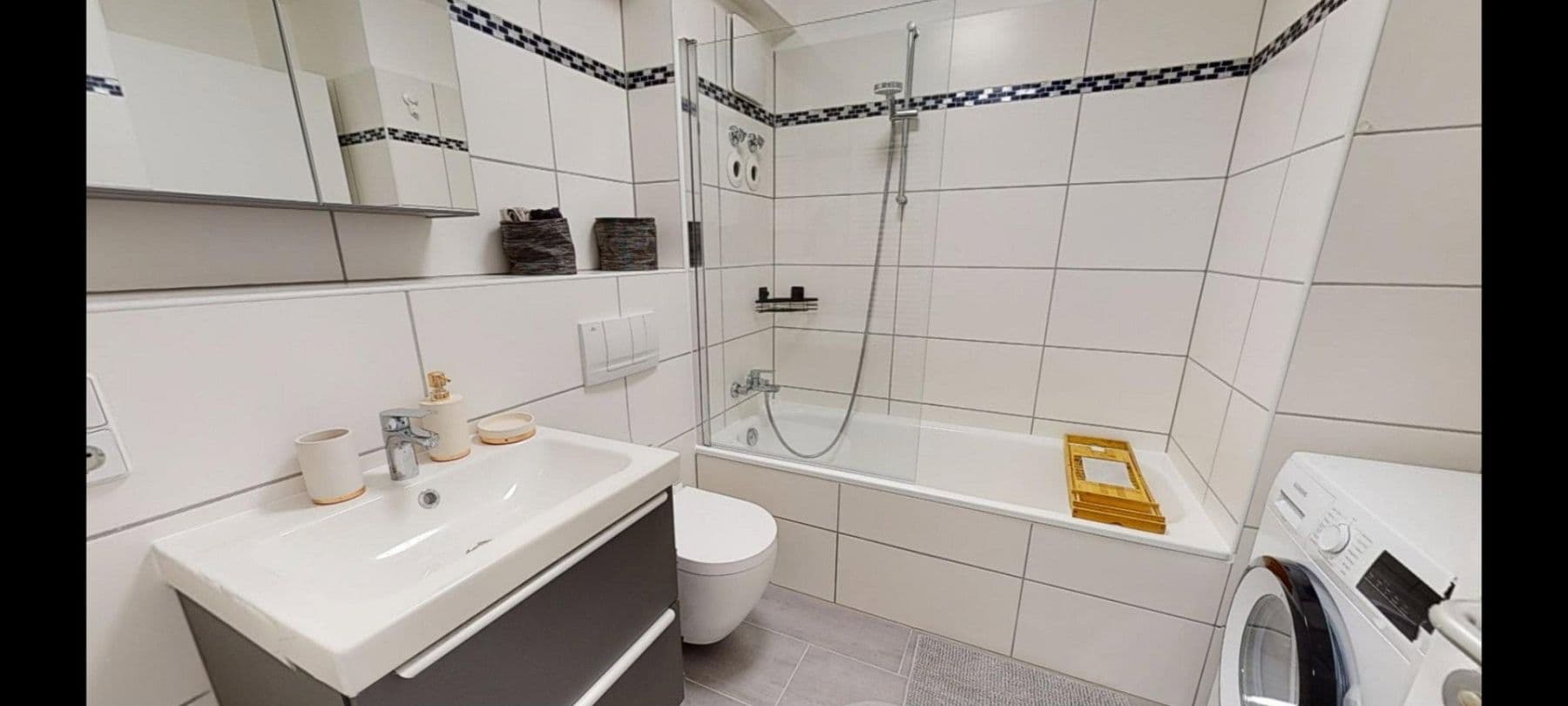Pronájem bytu 2+1 50 m², Berlin, Berlín Pronájem bytu 2+1 50 m², Berlin, Berlín