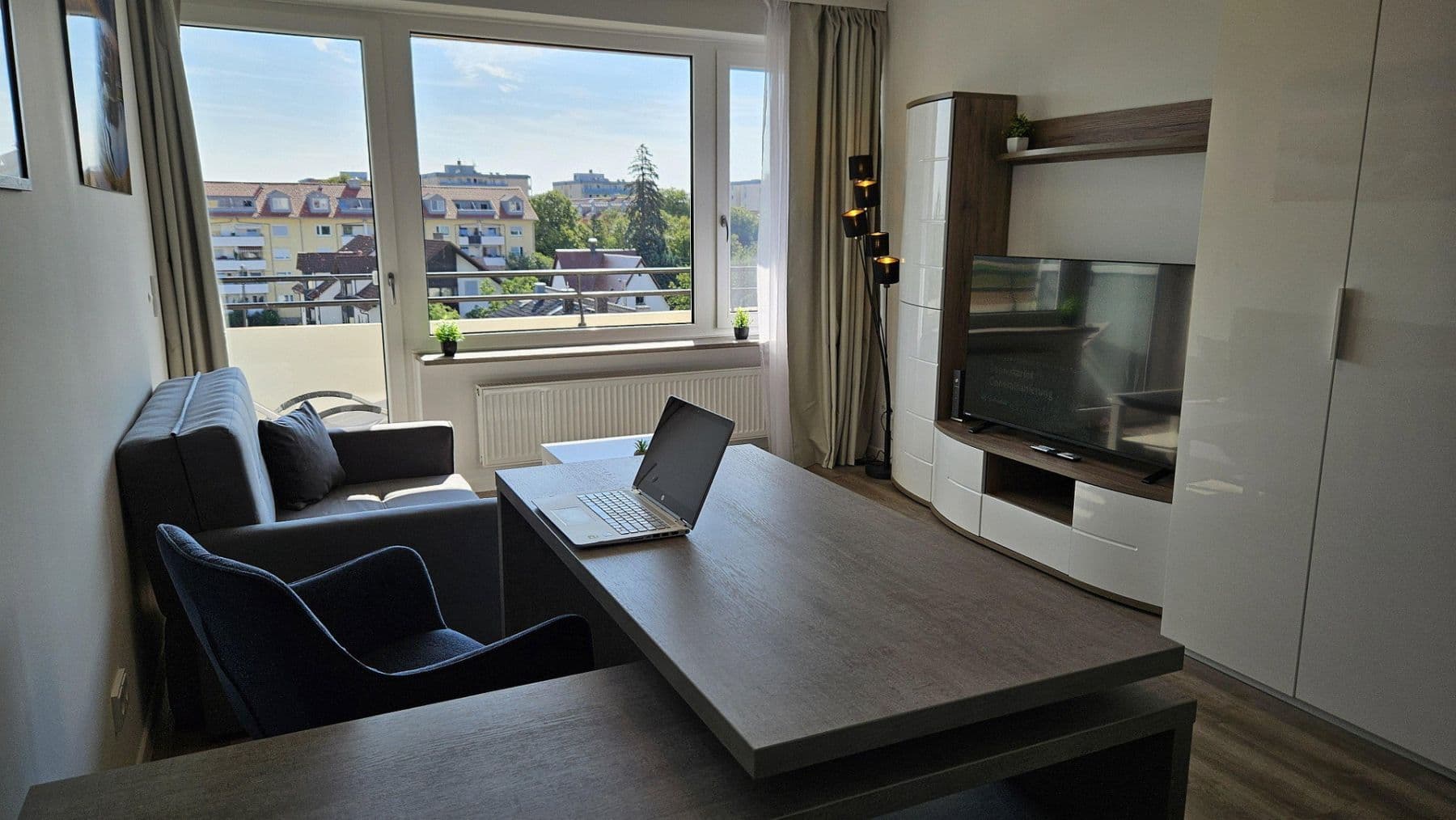 Pronájem bytu 2+1 60 m², Germering, Bavorsko Pronájem bytu 2+1 60 m², Germering, Bavorsko