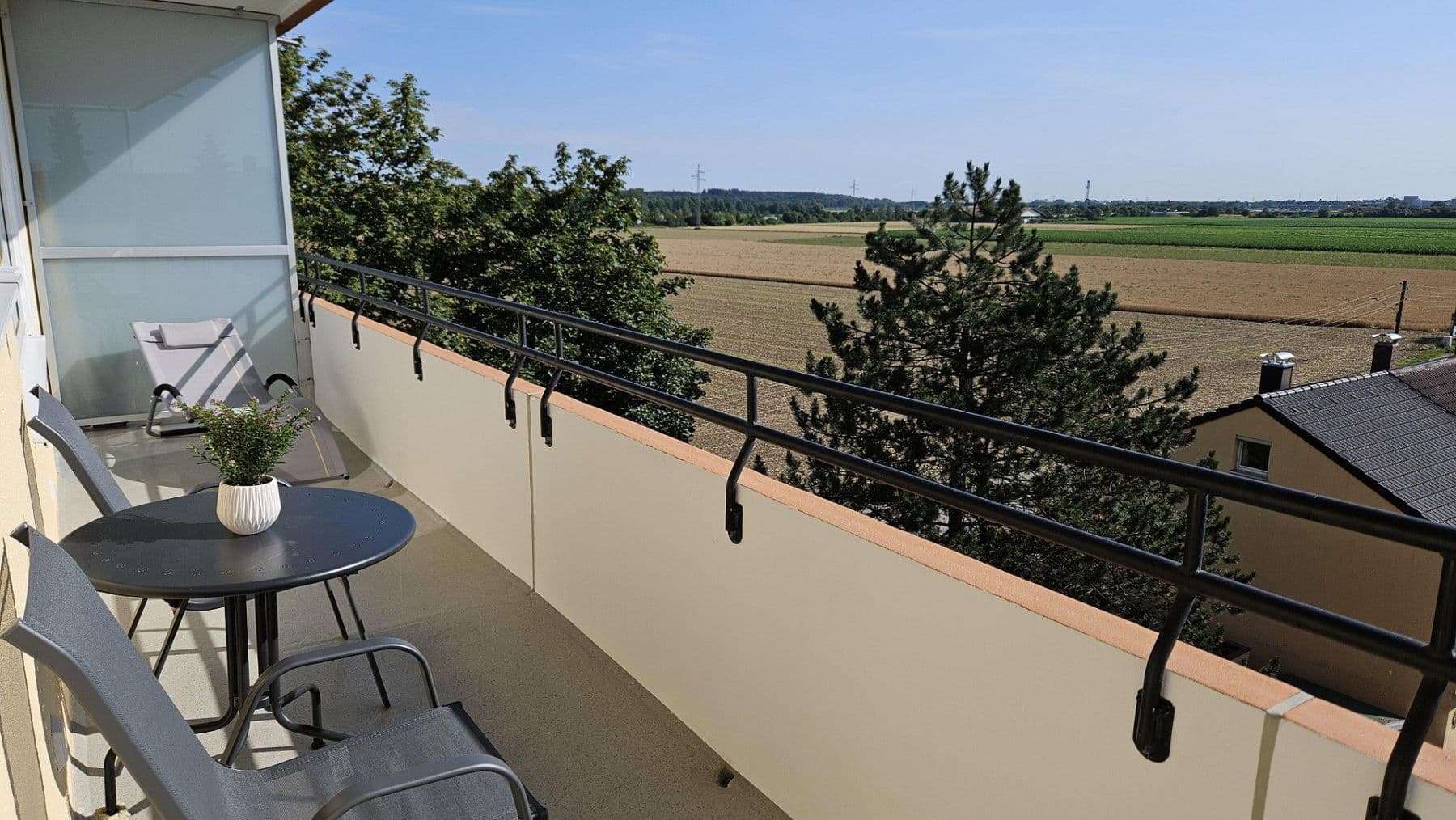 Pronájem bytu 2+1 60 m², Germering, Bavorsko Pronájem bytu 2+1 60 m², Germering, Bavorsko