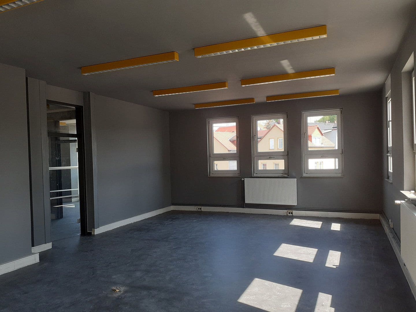 Pronájem kanceláře 450 m², Zwingerstraße 30, Döbeln, Sasko Pronájem kanceláře 450 m², Zwingerstraße 30, Döbeln, Sasko