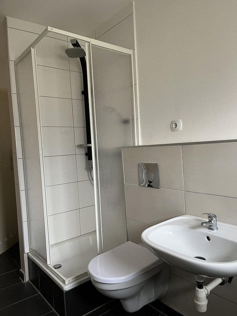 Pronájem bytu 3+1 76 m², Leipziger Straße 132, Cvikov, Sasko Pronájem bytu 3+1 76 m², Leipziger Straße 132, Cvikov, Sasko