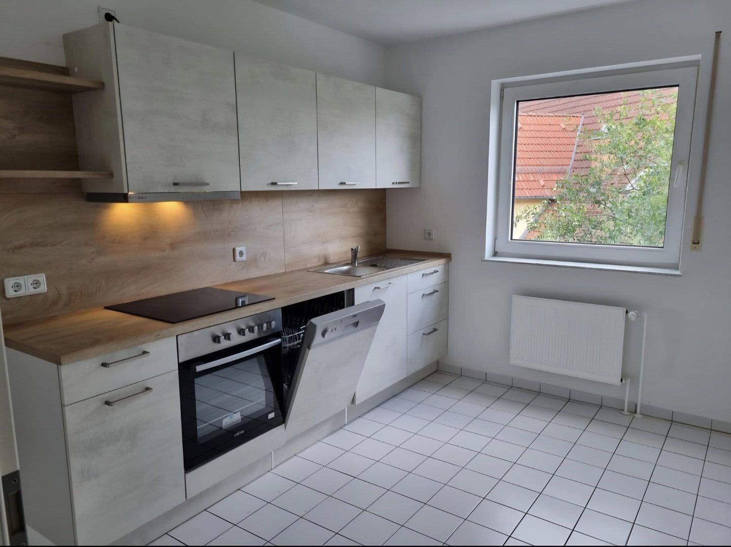 Pronájem bytu 2+1 55 m², Friedrichsauer Ring 6, Hohen Neuendorf, Braniborsko Pronájem bytu 2+1 55 m², Friedrichsauer Ring 6, Hohen Neuendorf, Braniborsko
