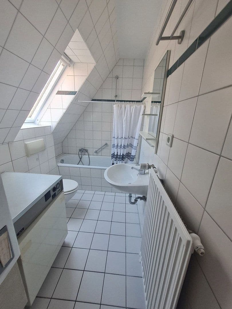 Pronájem bytu 2+1 55 m², Friedrichsauer Ring 6, Hohen Neuendorf, Braniborsko Pronájem bytu 2+1 55 m², Friedrichsauer Ring 6, Hohen Neuendorf, Braniborsko