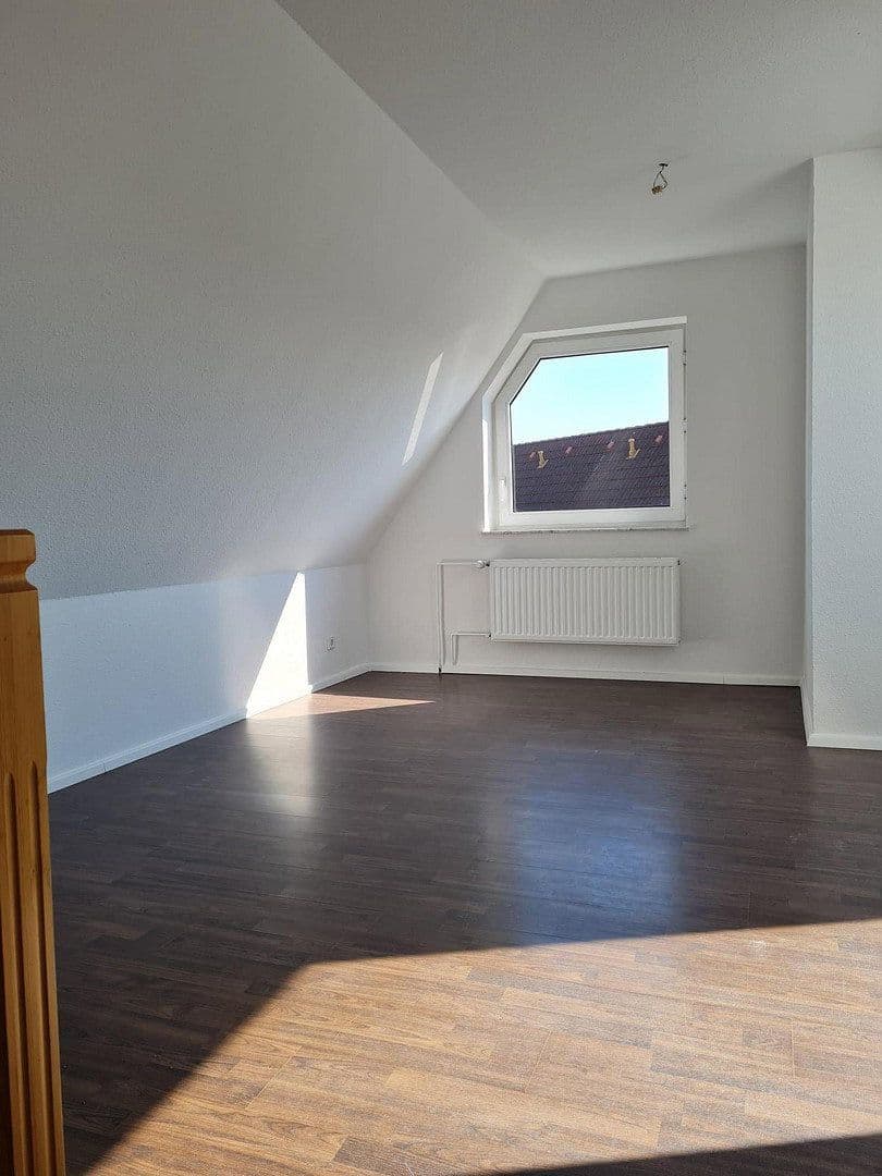 Pronájem bytu 2+1 55 m², Friedrichsauer Ring 6, Hohen Neuendorf, Braniborsko Pronájem bytu 2+1 55 m², Friedrichsauer Ring 6, Hohen Neuendorf, Braniborsko