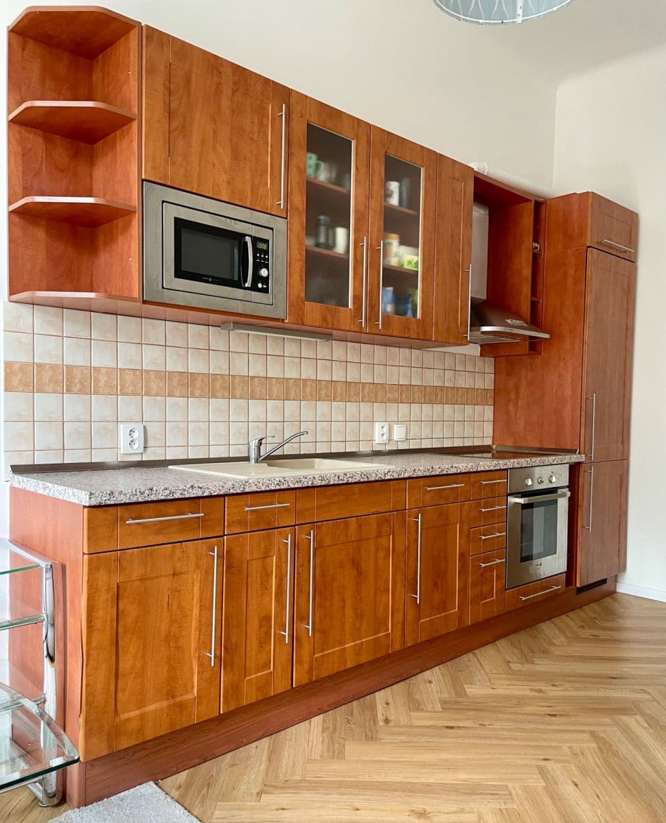 Pronájem bytu 2+kk 45 m², Finská, Praha, Praha Pronájem bytu 2+kk 45 m², Finská, Praha, Praha