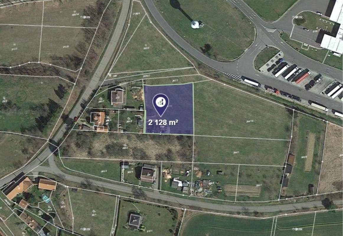 Prodej pozemku 2.128 m², Trhový Štěpánov, Středočeský kraj Prodej pozemku 2.128 m², Trhový Štěpánov, Středočeský kraj