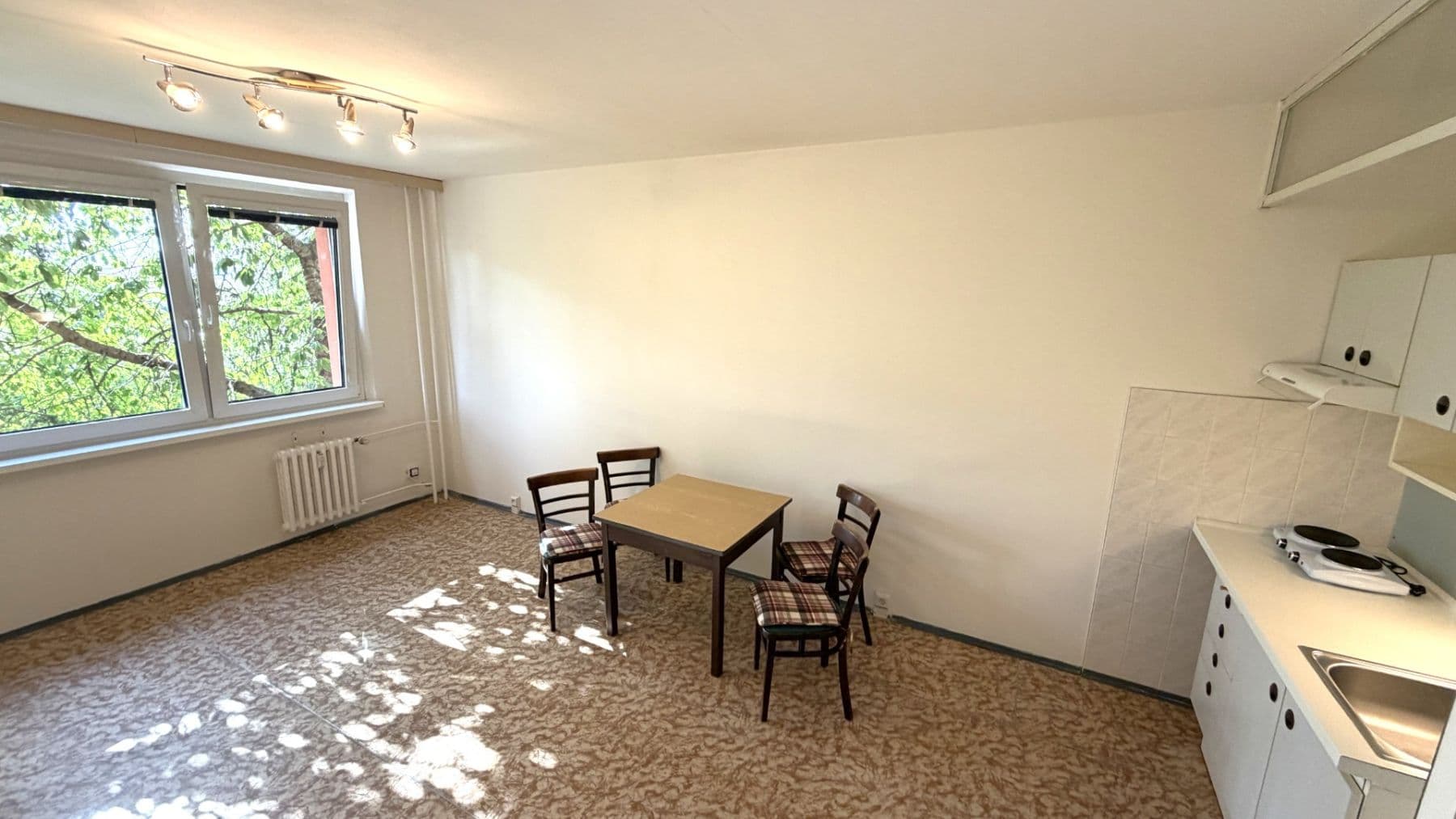 Pronájem bytu 1+kk 30 m², Nad Opatovem, Praha, Praha Pronájem bytu 1+kk 30 m², Nad Opatovem, Praha, Praha