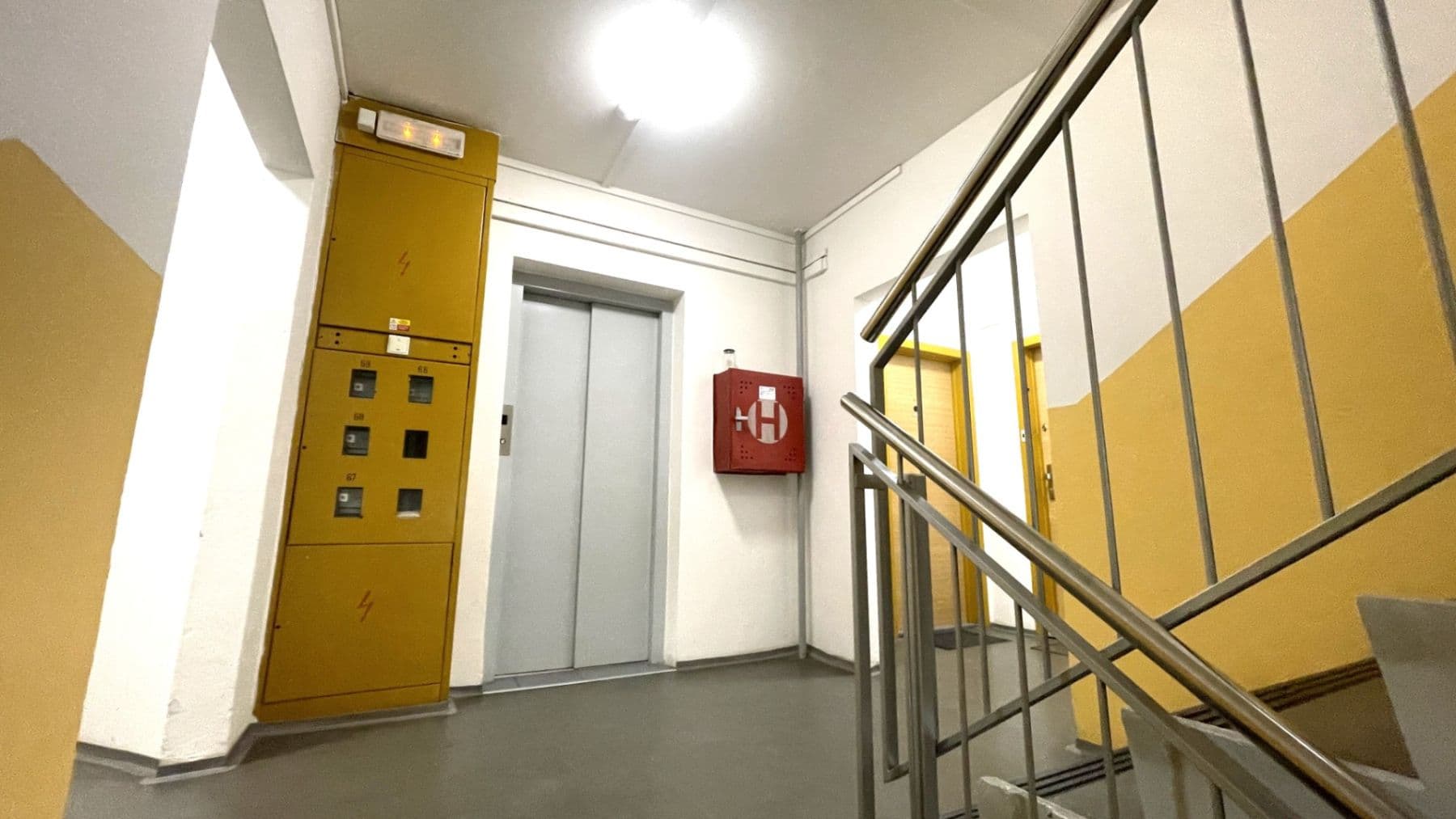Pronájem bytu 1+kk 30 m², Nad Opatovem, Praha, Praha Pronájem bytu 1+kk 30 m², Nad Opatovem, Praha, Praha