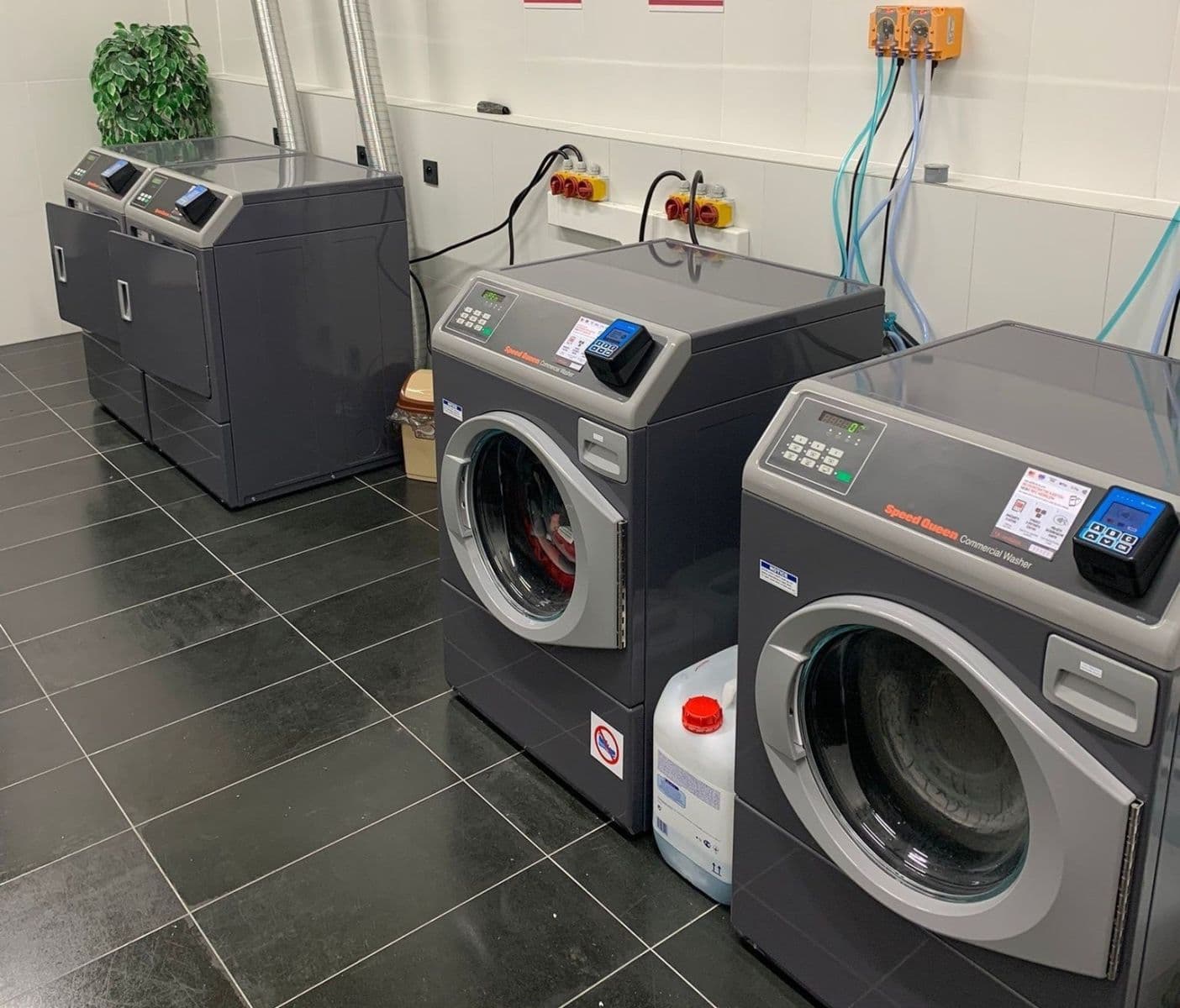 Pronájem bytu 1+kk 30 m², Grafická, Praha, Praha Pronájem bytu 1+kk 30 m², Grafická, Praha, Praha