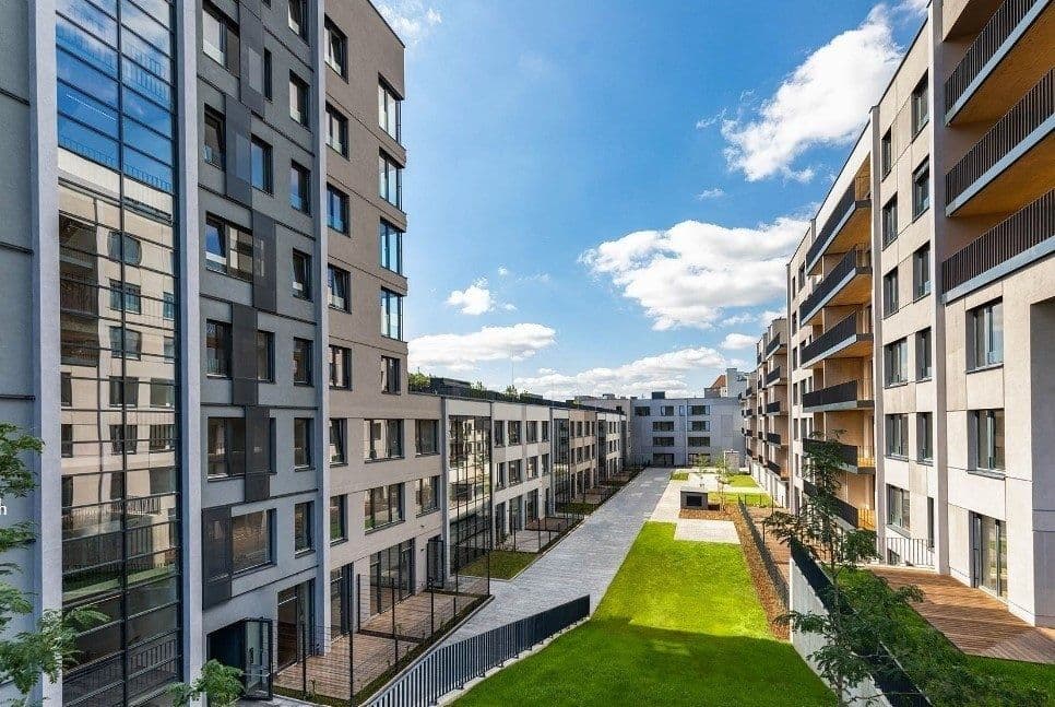 Pronájem bytu 1+kk 30 m², Grafická, Praha, Praha Pronájem bytu 1+kk 30 m², Grafická, Praha, Praha