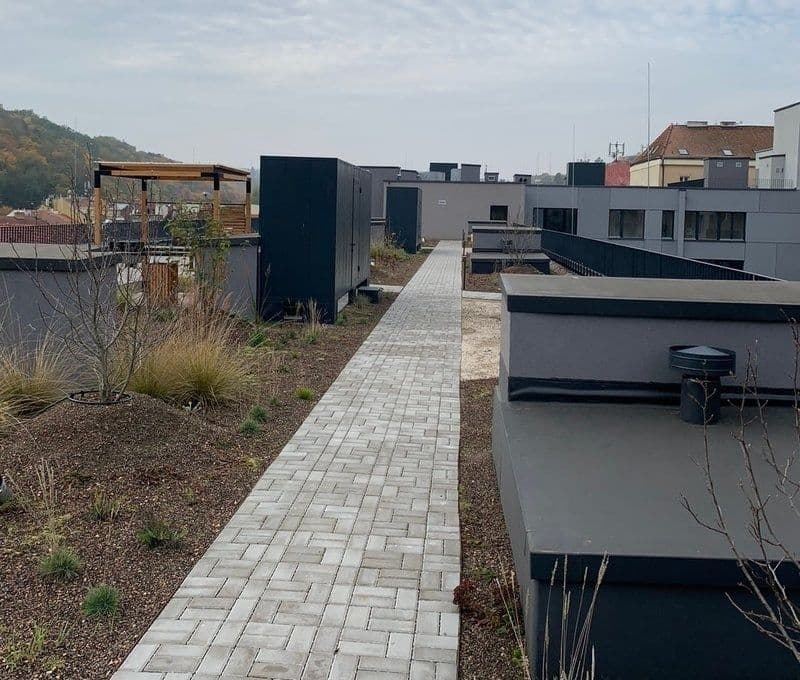 Pronájem bytu 1+kk 30 m², Grafická, Praha, Praha Pronájem bytu 1+kk 30 m², Grafická, Praha, Praha