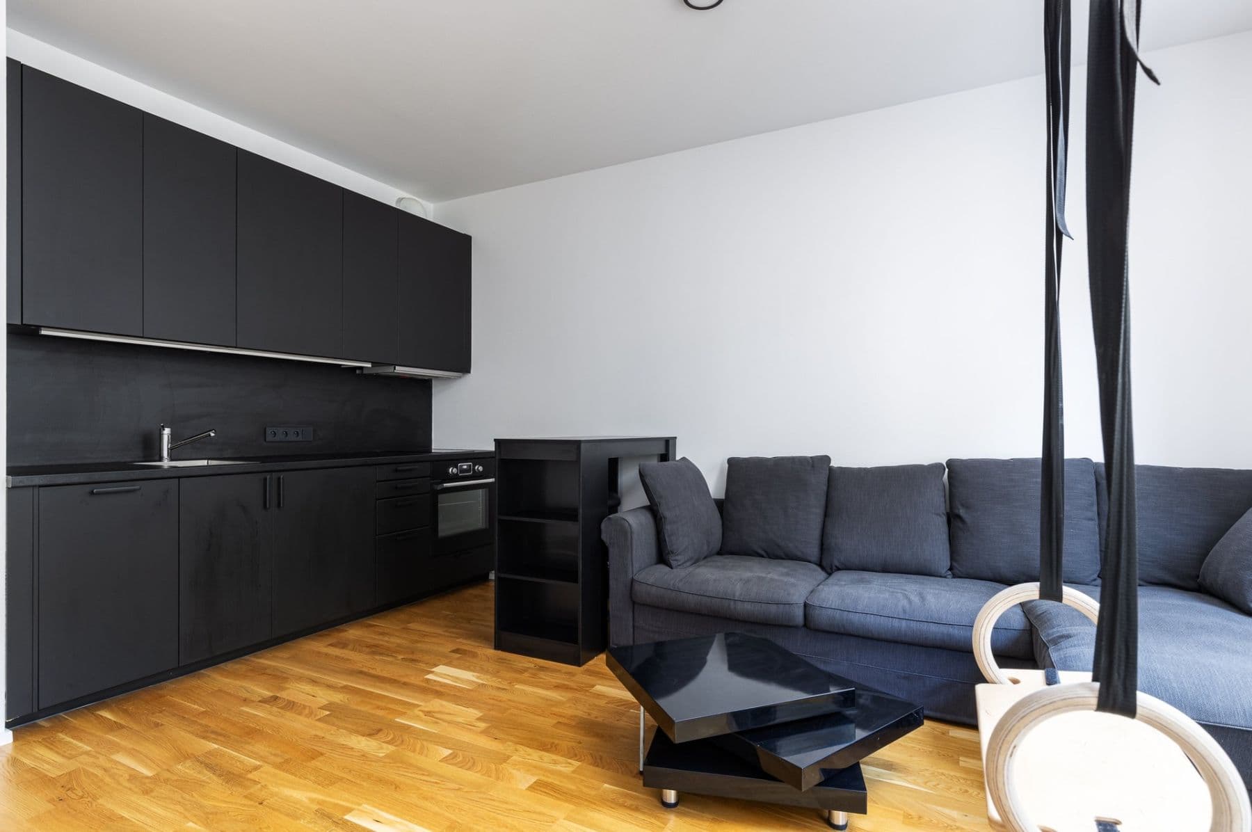Pronájem bytu 1+kk 30 m², Grafická, Praha, Praha Pronájem bytu 1+kk 30 m², Grafická, Praha, Praha