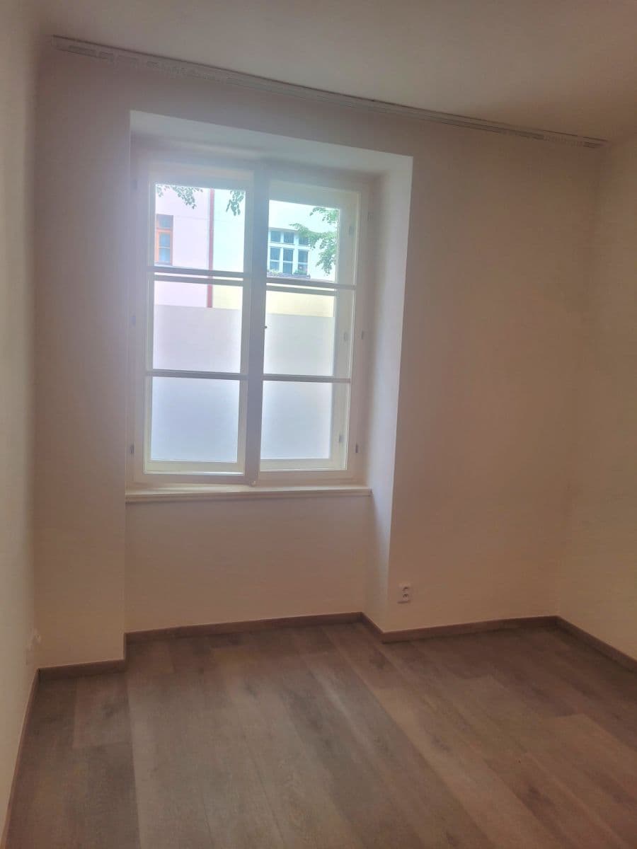 Pronájem bytu 2+1 53 m², Žerotínova, Praha, Praha Pronájem bytu 2+1 53 m², Žerotínova, Praha, Praha