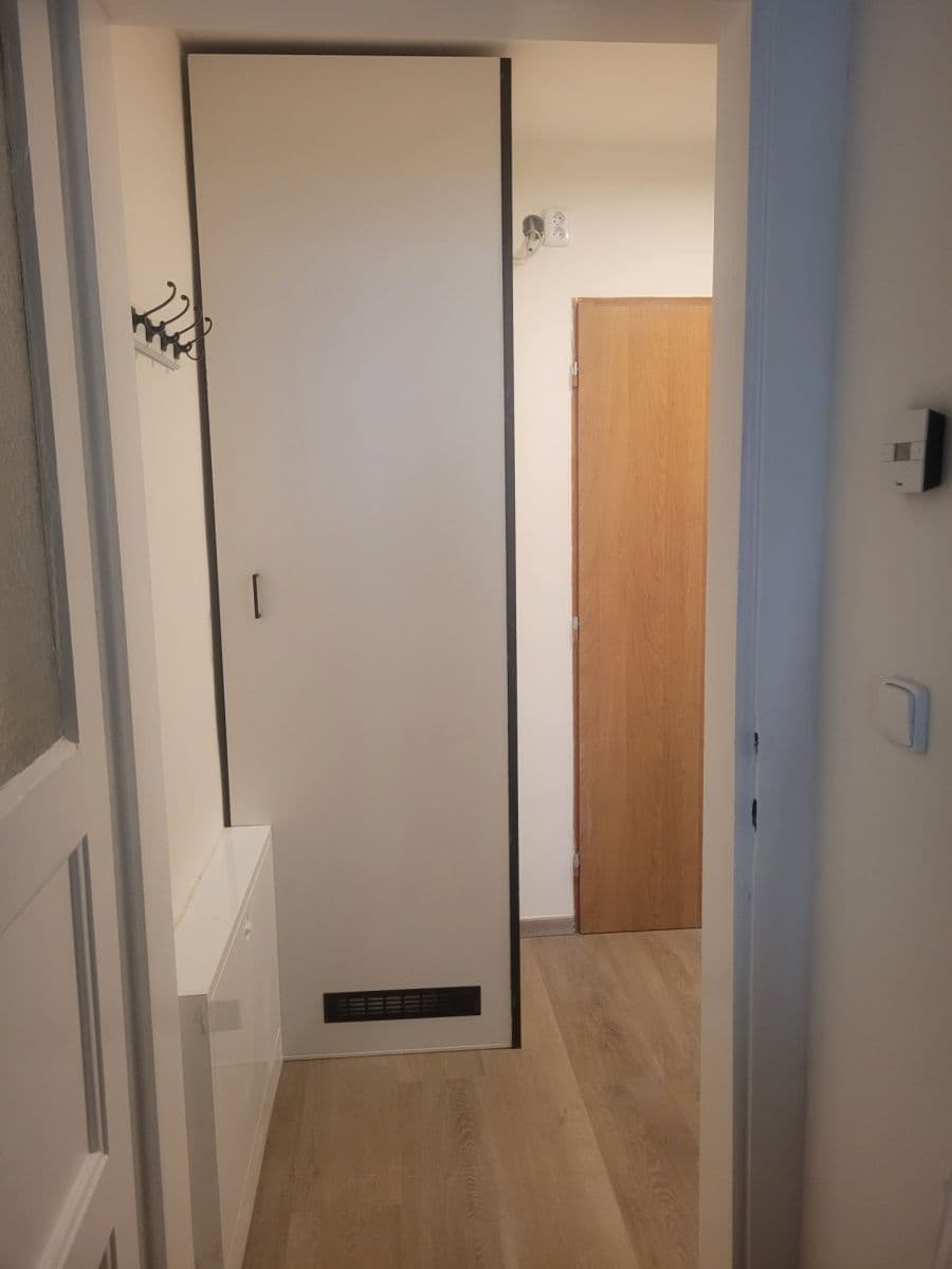 Pronájem bytu 2+1 53 m², Žerotínova, Praha, Praha Pronájem bytu 2+1 53 m², Žerotínova, Praha, Praha
