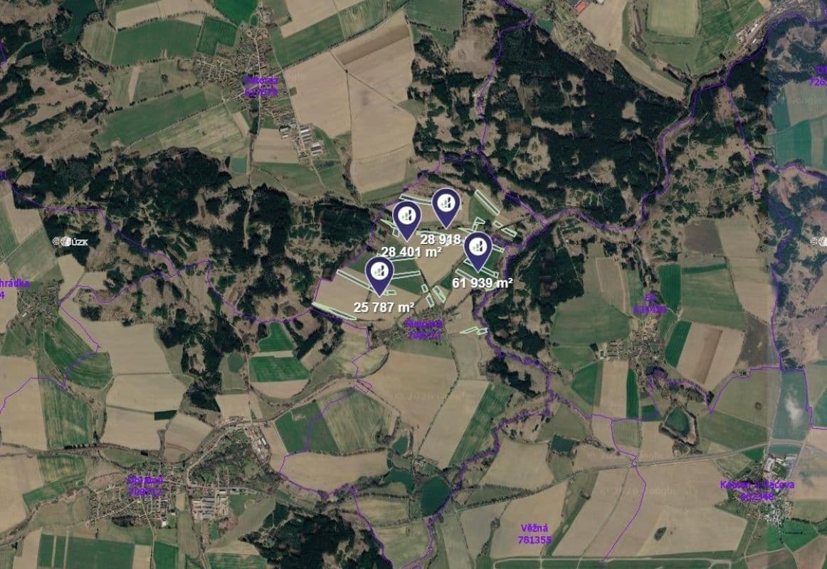Prodej pozemku 1.295 m², Obrataň, Kraj Vysočina Prodej pozemku 1.295 m², Obrataň, Kraj Vysočina