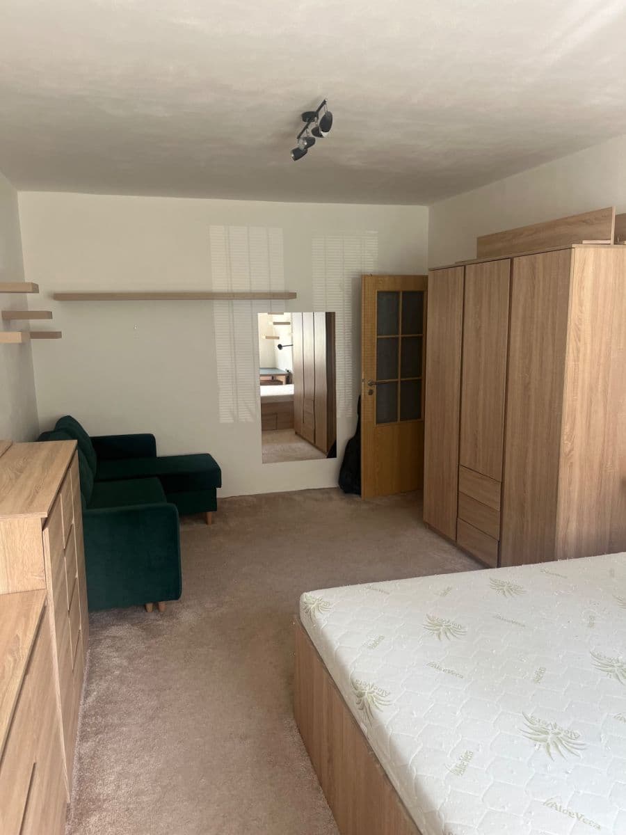 Prodej bytu 2+1 66 m², Tenisová, Praha, Praha Prodej bytu 2+1 66 m², Tenisová, Praha, Praha