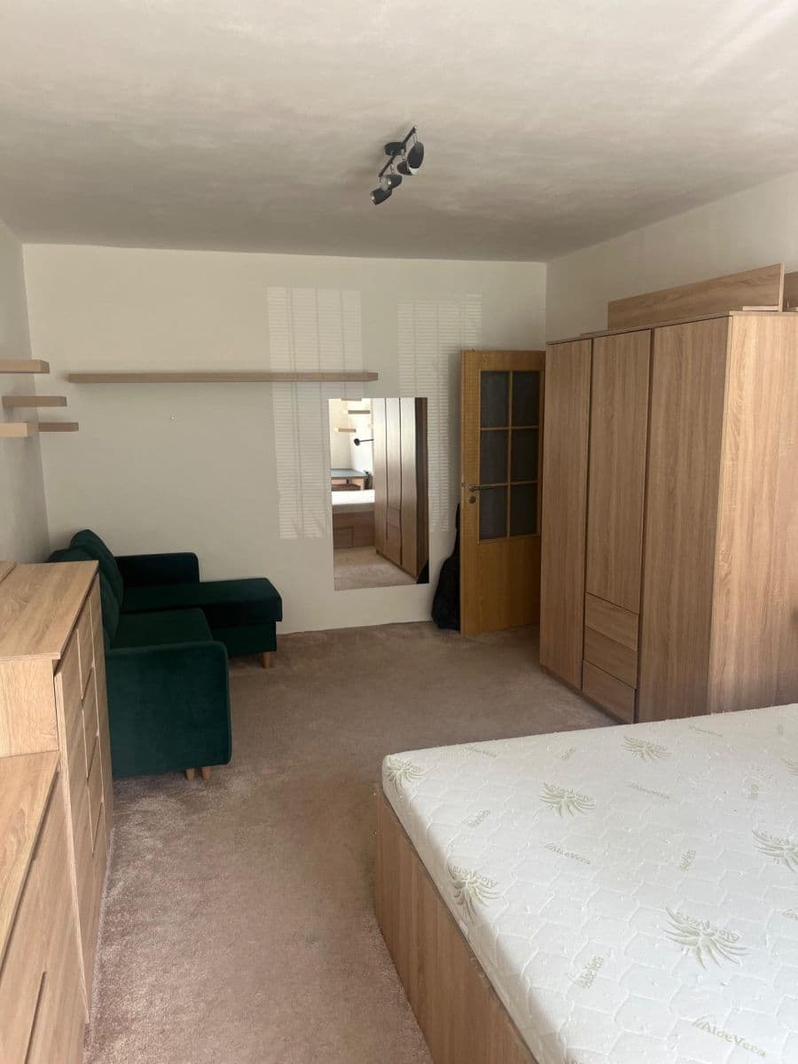 Prodej bytu 2+1 66 m², Tenisová, Praha, Praha Prodej bytu 2+1 66 m², Tenisová, Praha, Praha