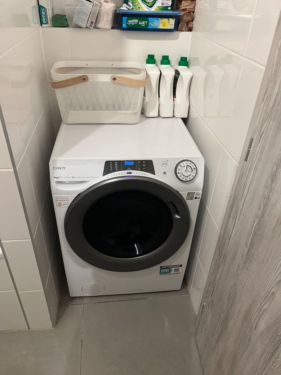Pronájem bytu 1+kk 44 m², Nad Kolčavkou, Praha, Praha Pronájem bytu 1+kk 44 m², Nad Kolčavkou, Praha, Praha