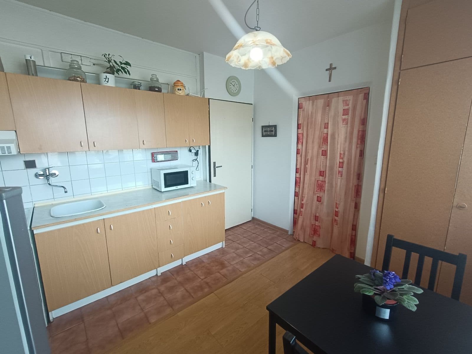 Prodej bytu 2+1 60 m², Vyšné fabriky, Liptovský Hrádok, Žilinský kraj Prodej bytu 2+1 60 m², Vyšné fabriky, Liptovský Hrádok, Žilinský kraj