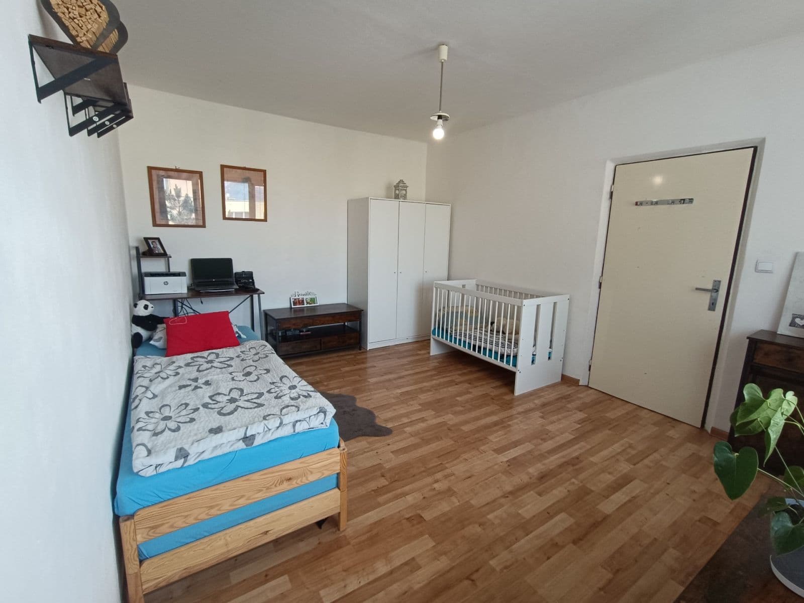 Prodej bytu 2+1 60 m², Vyšné fabriky, Liptovský Hrádok, Žilinský kraj Prodej bytu 2+1 60 m², Vyšné fabriky, Liptovský Hrádok, Žilinský kraj