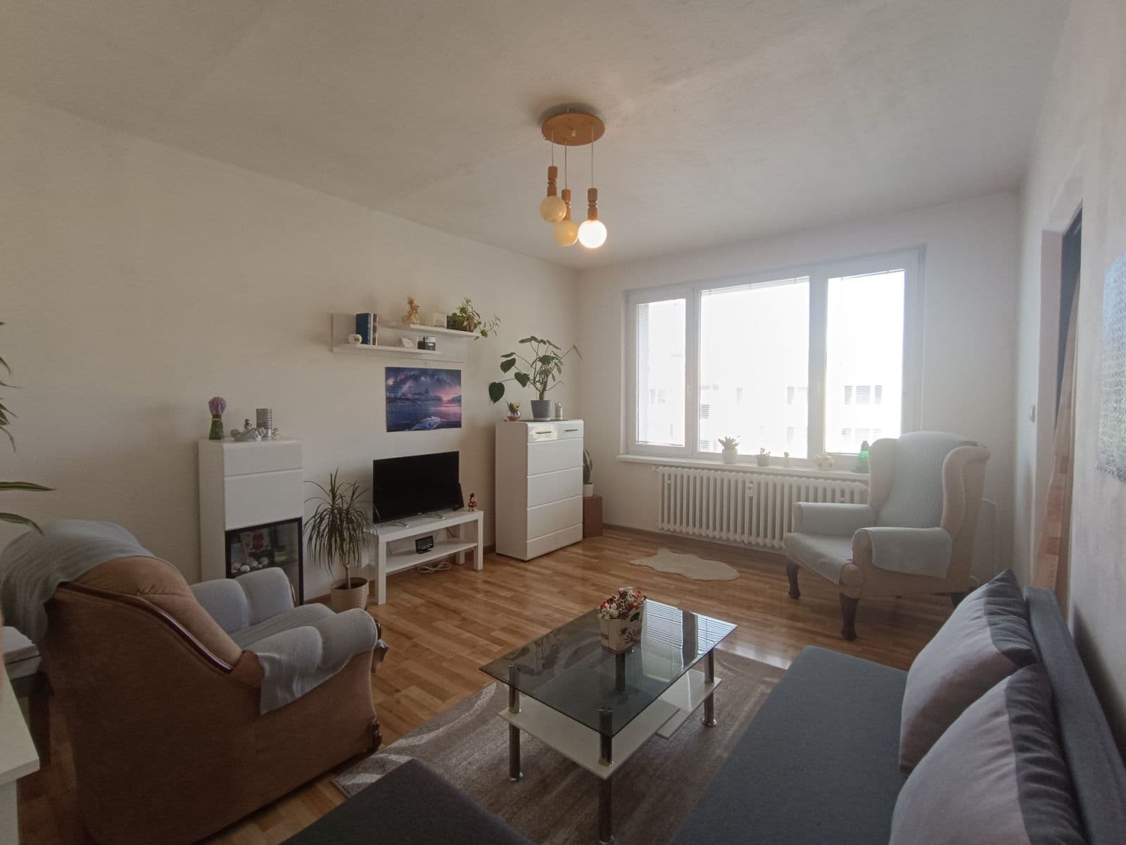 Prodej bytu 2+1 65 m², Vyšné fabriky, Liptovský Hrádok, Žilinský kraj Prodej bytu 2+1 65 m², Vyšné fabriky, Liptovský Hrádok, Žilinský kraj