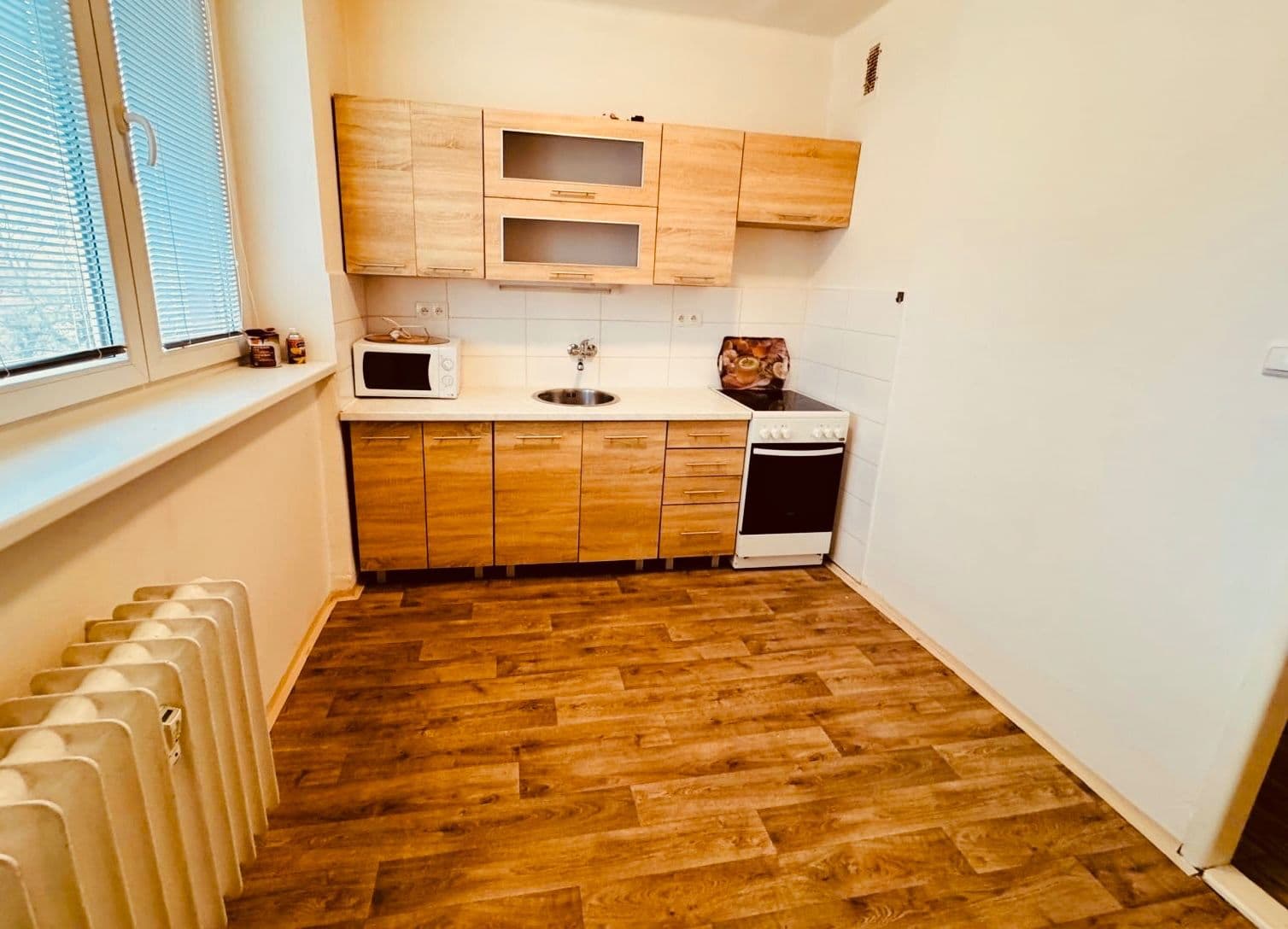 Prodej bytu 1+1 38 m², Vítězslava Nezvala, Most, Ústecký kraj Prodej bytu 1+1 38 m², Vítězslava Nezvala, Most, Ústecký kraj