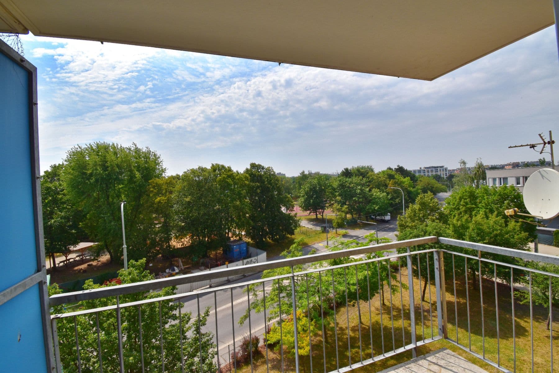 Pronájem bytu 2+kk 58 m², Zlonická, Praha, Praha Pronájem bytu 2+kk 58 m², Zlonická, Praha, Praha
