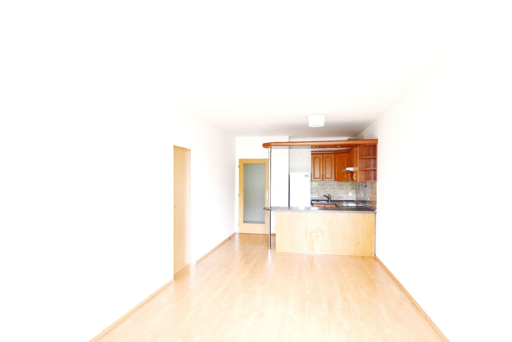 Pronájem bytu 2+kk 58 m², Zlonická, Praha, Praha Pronájem bytu 2+kk 58 m², Zlonická, Praha, Praha