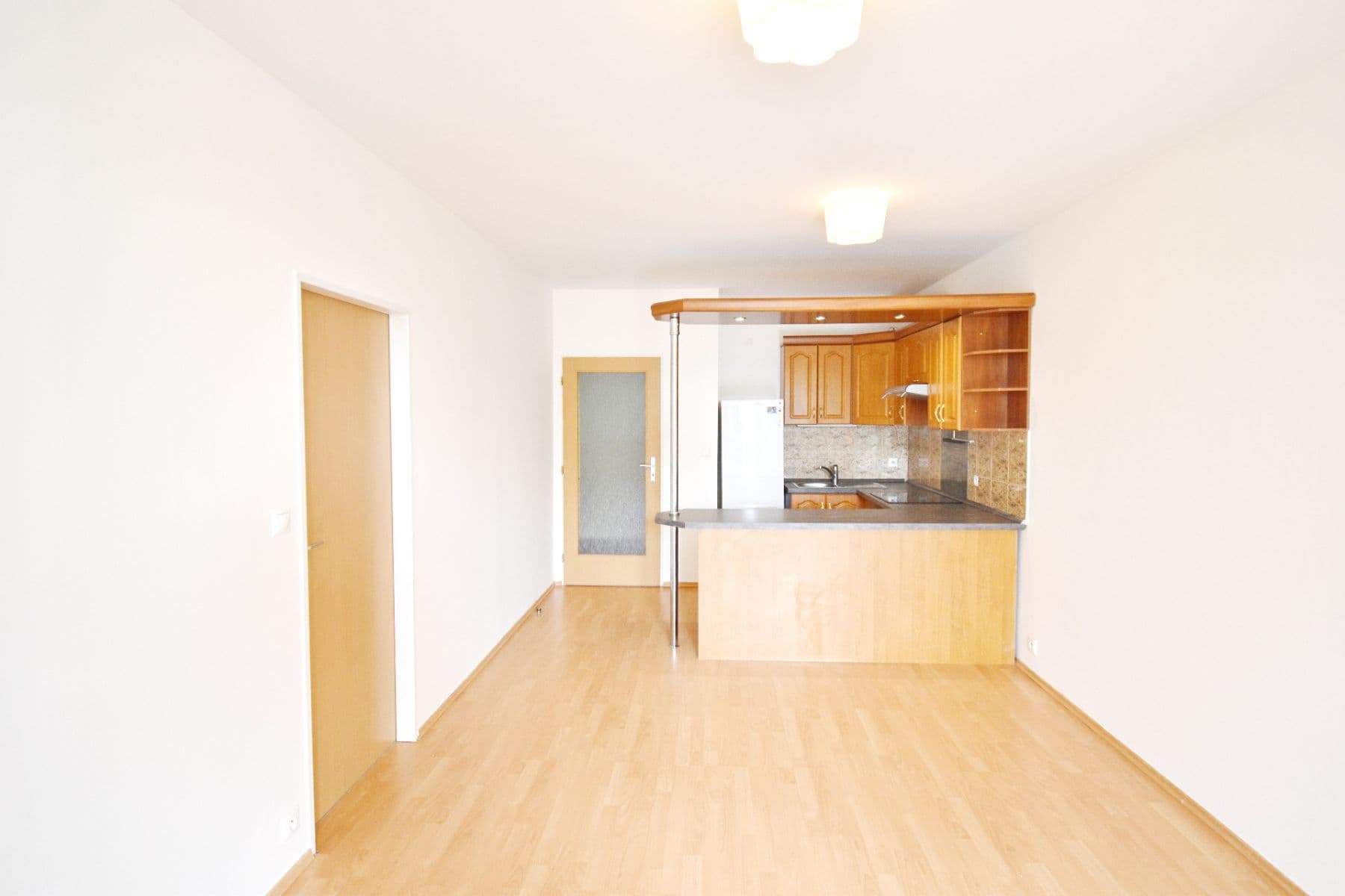 Pronájem bytu 2+kk 58 m², Zlonická, Praha, Praha Pronájem bytu 2+kk 58 m², Zlonická, Praha, Praha