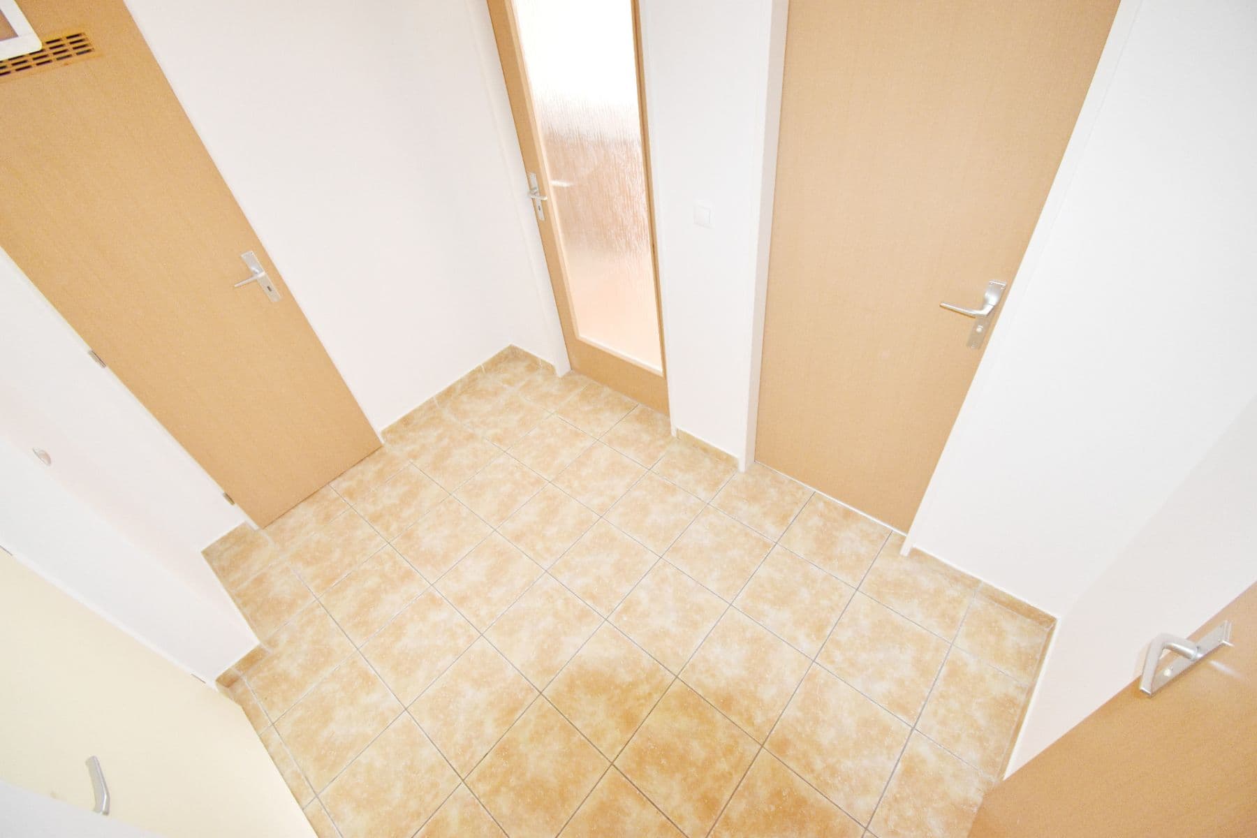 Pronájem bytu 2+kk 58 m², Zlonická, Praha, Praha Pronájem bytu 2+kk 58 m², Zlonická, Praha, Praha
