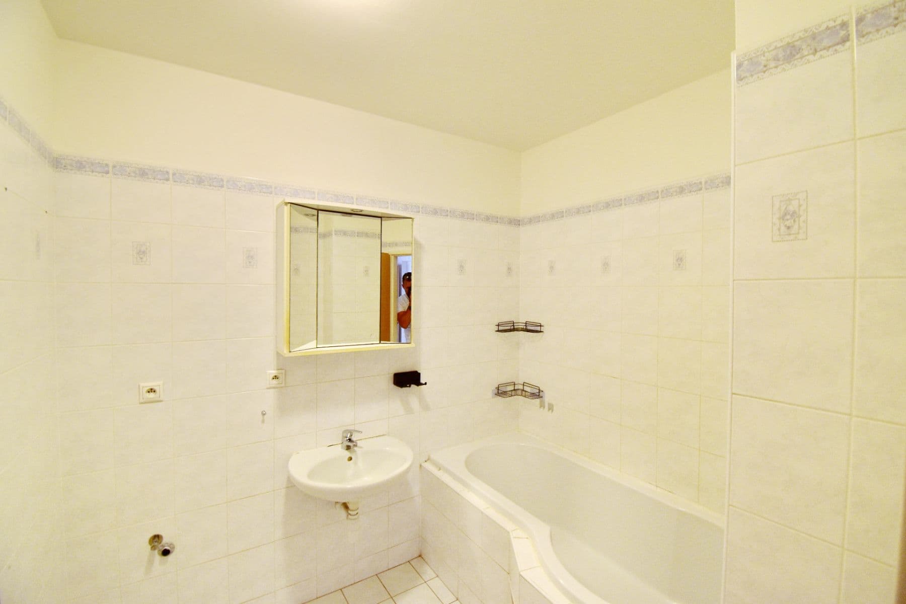 Pronájem bytu 2+kk 58 m², Zlonická, Praha, Praha Pronájem bytu 2+kk 58 m², Zlonická, Praha, Praha