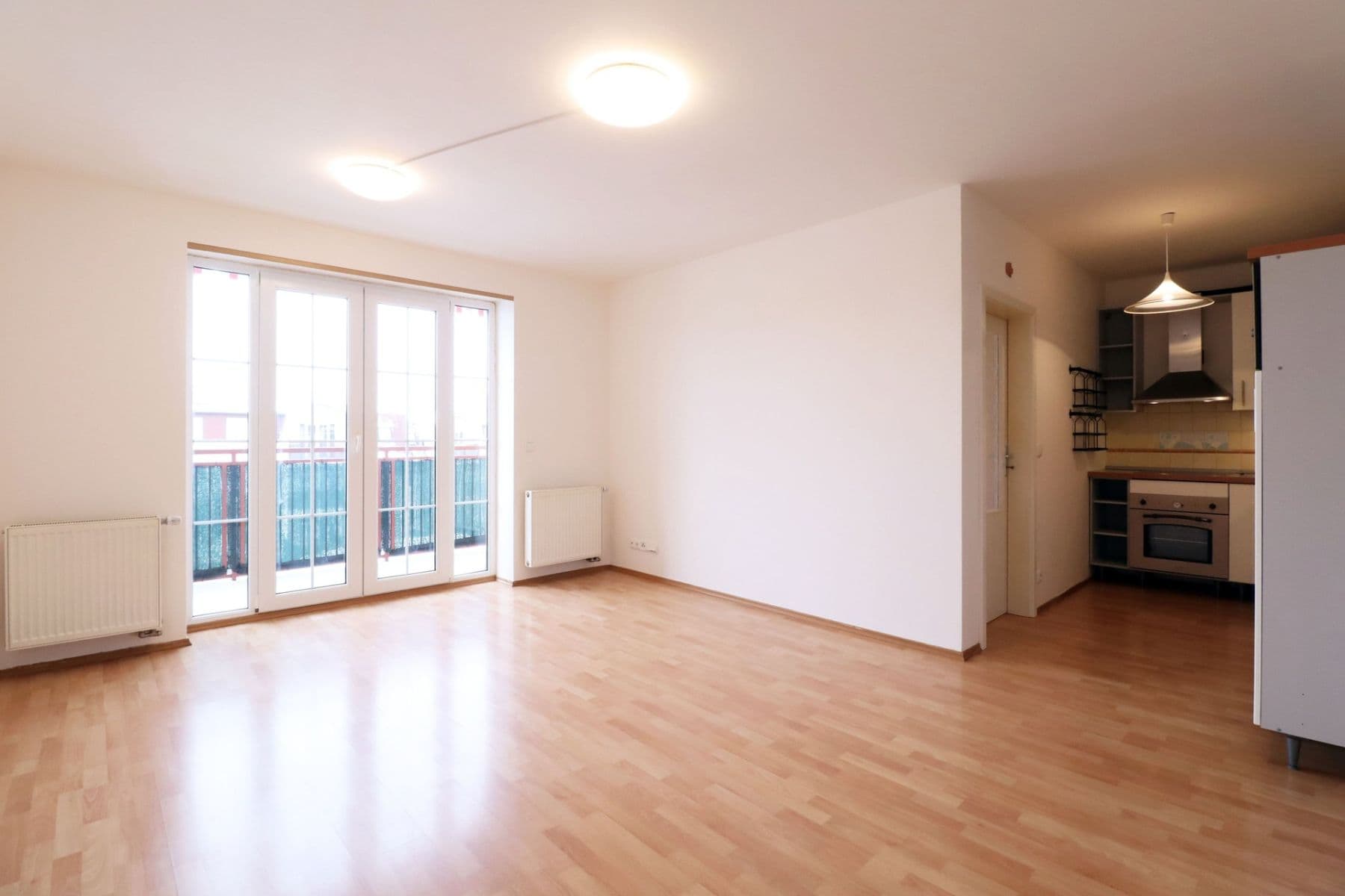 Pronájem bytu 2+kk 46 m², Ve Stromkách, Vestec, Středočeský kraj Pronájem bytu 2+kk 46 m², Ve Stromkách, Vestec, Středočeský kraj