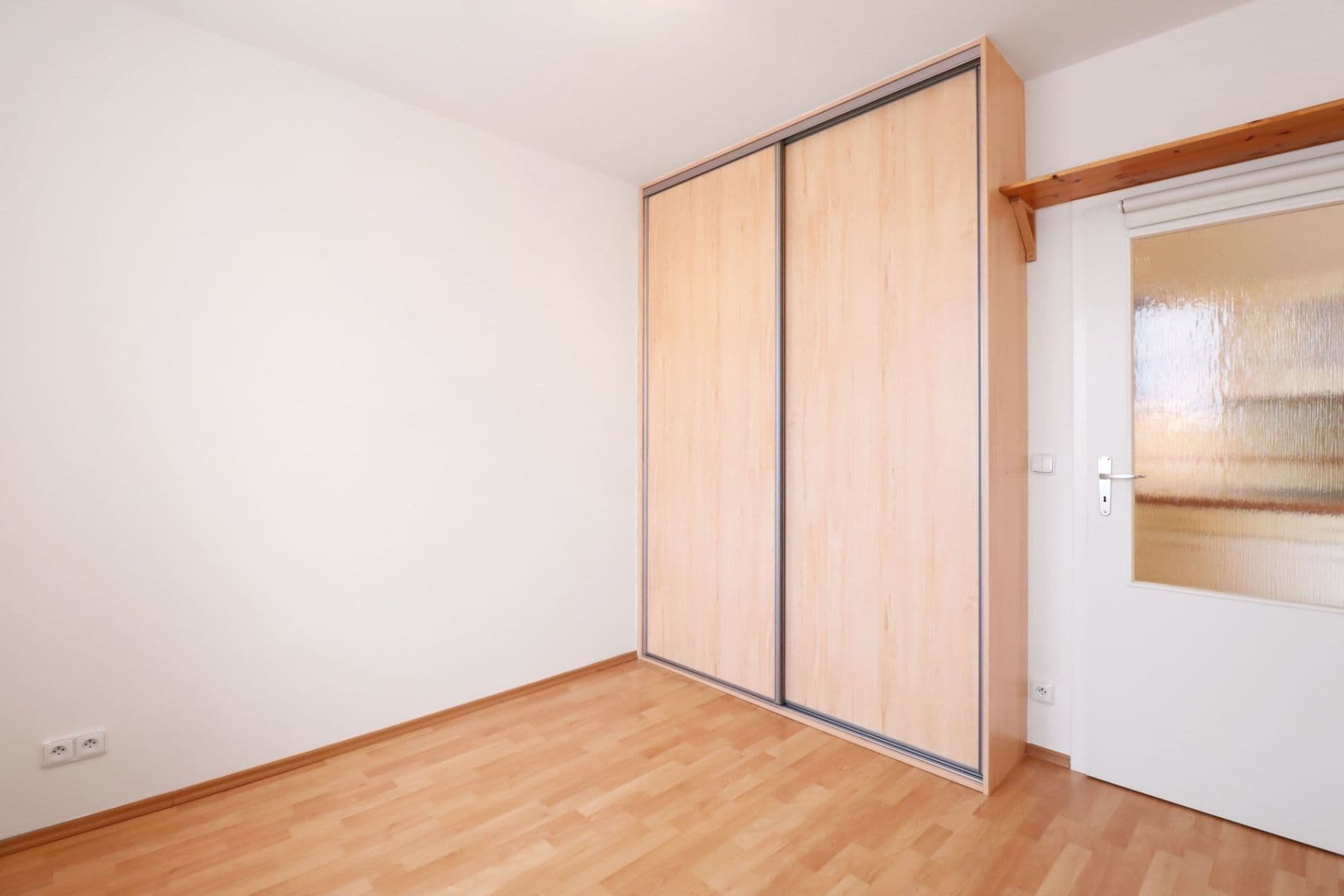 Pronájem bytu 2+kk 46 m², Ve Stromkách, Vestec, Středočeský kraj Pronájem bytu 2+kk 46 m², Ve Stromkách, Vestec, Středočeský kraj