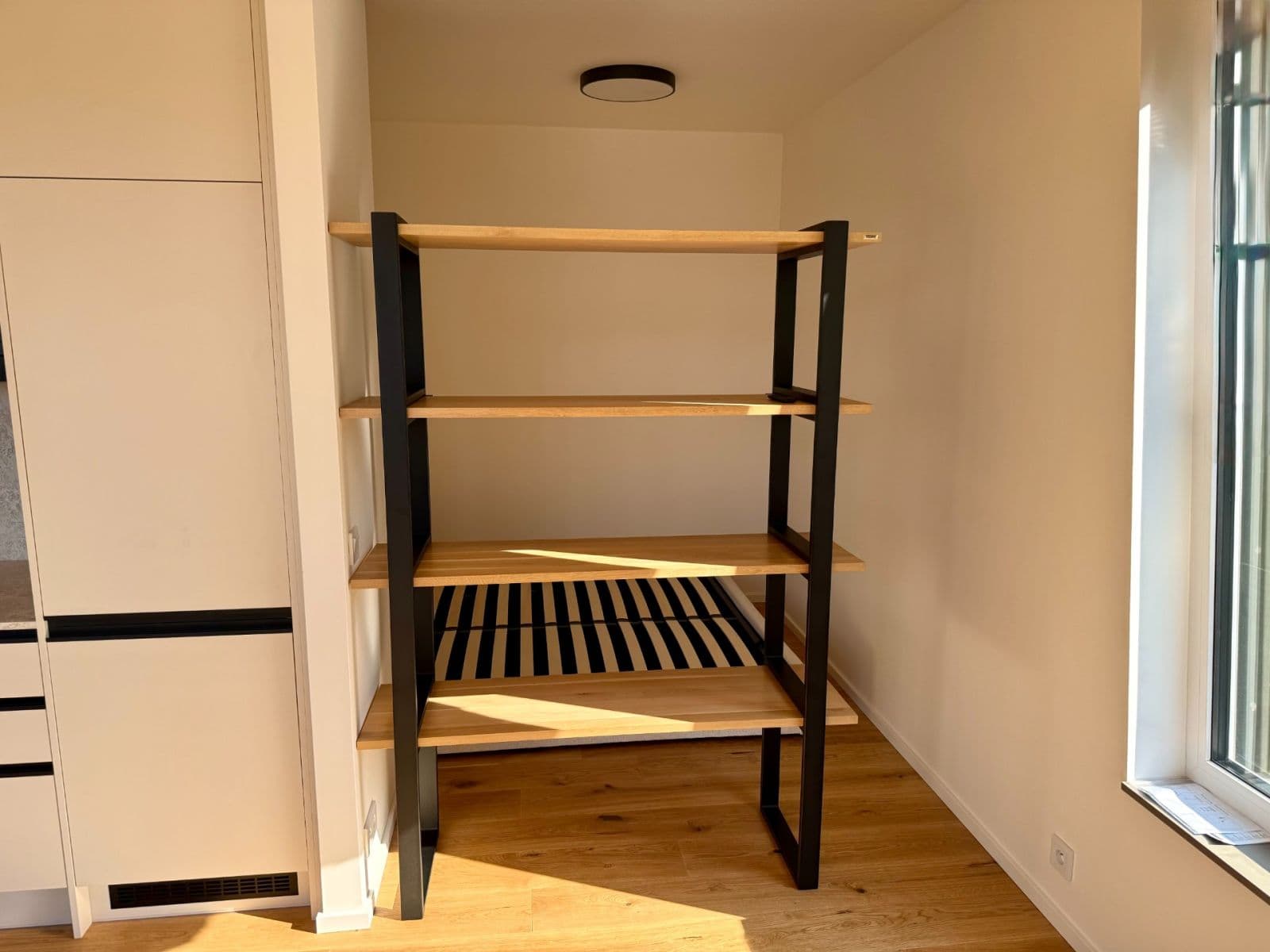 Pronájem bytu 1+kk 40 m², U Komína, Praha, Praha Pronájem bytu 1+kk 40 m², U Komína, Praha, Praha