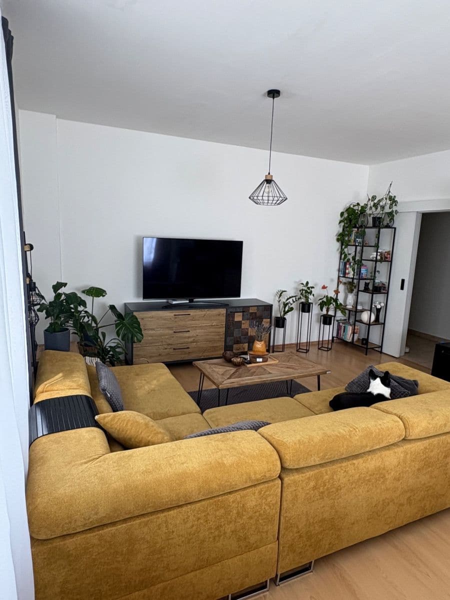 Pronájem bytu 2+kk 61 m², Obránců míru, Třebíč, Kraj Vysočina Pronájem bytu 2+kk 61 m², Obránců míru, Třebíč, Kraj Vysočina