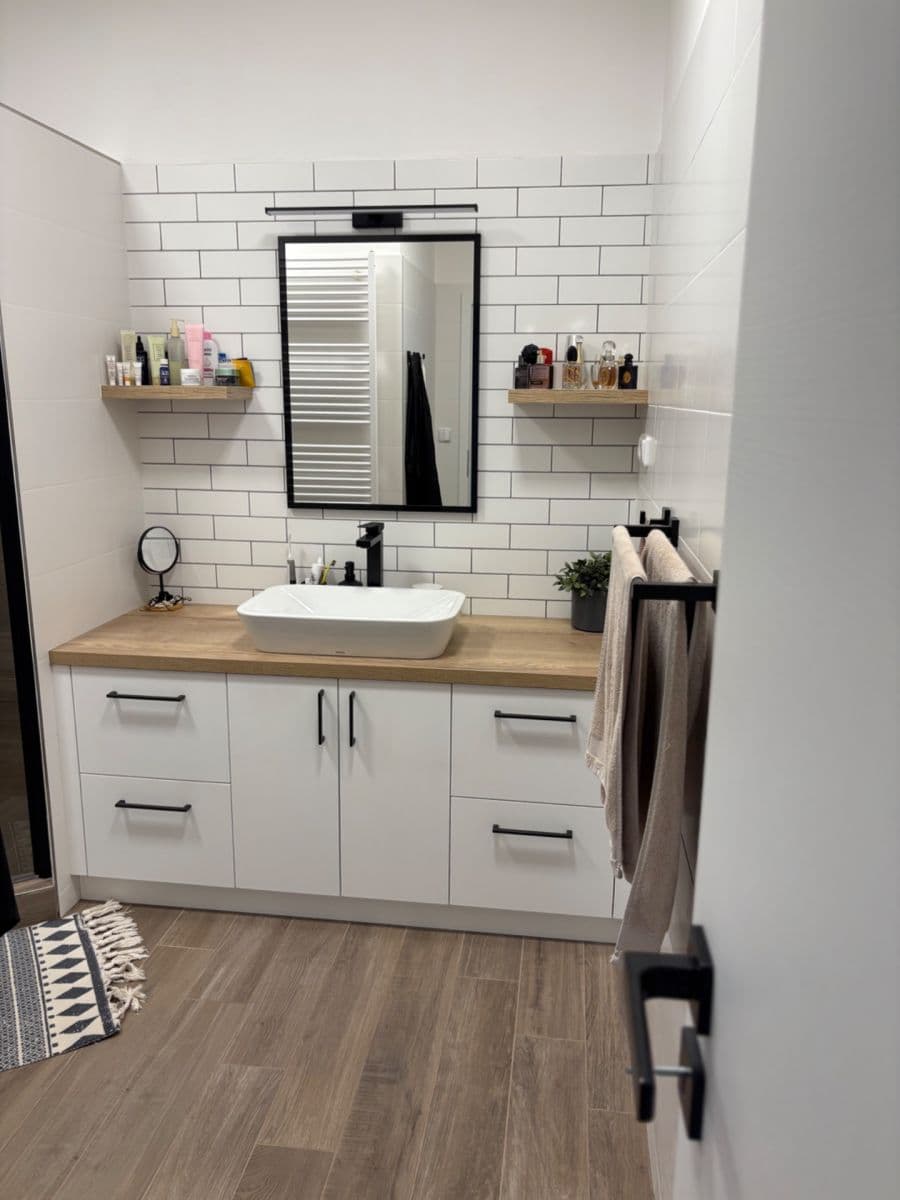 Pronájem bytu 2+kk 61 m², Obránců míru, Třebíč, Kraj Vysočina Pronájem bytu 2+kk 61 m², Obránců míru, Třebíč, Kraj Vysočina