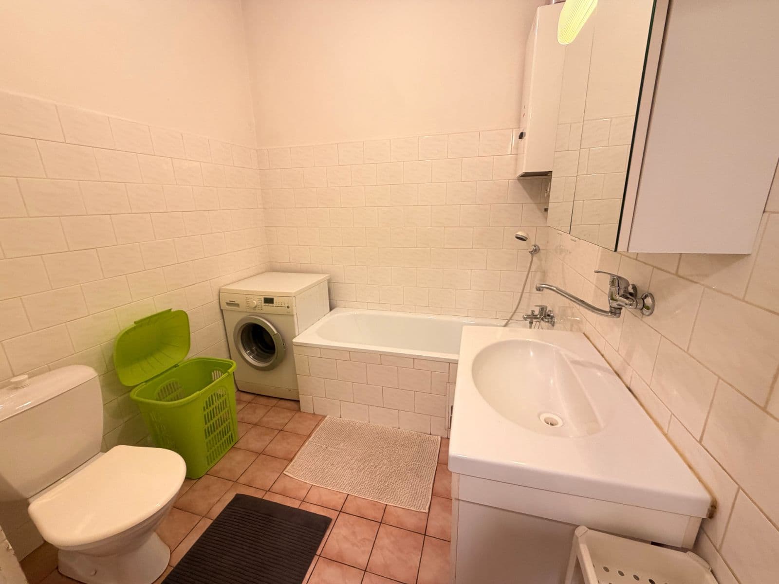 Pronájem bytu Garsoniéra 28 m², Biskupcova, Praha, Praha Pronájem bytu Garsoniéra 28 m², Biskupcova, Praha, Praha