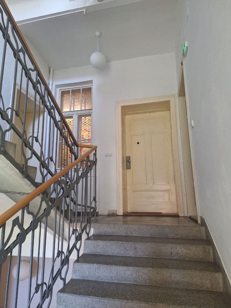 Pronájem bytu 2+1 70 m², Zborovská, Brno, Jihomoravský kraj Pronájem bytu 2+1 70 m², Zborovská, Brno, Jihomoravský kraj