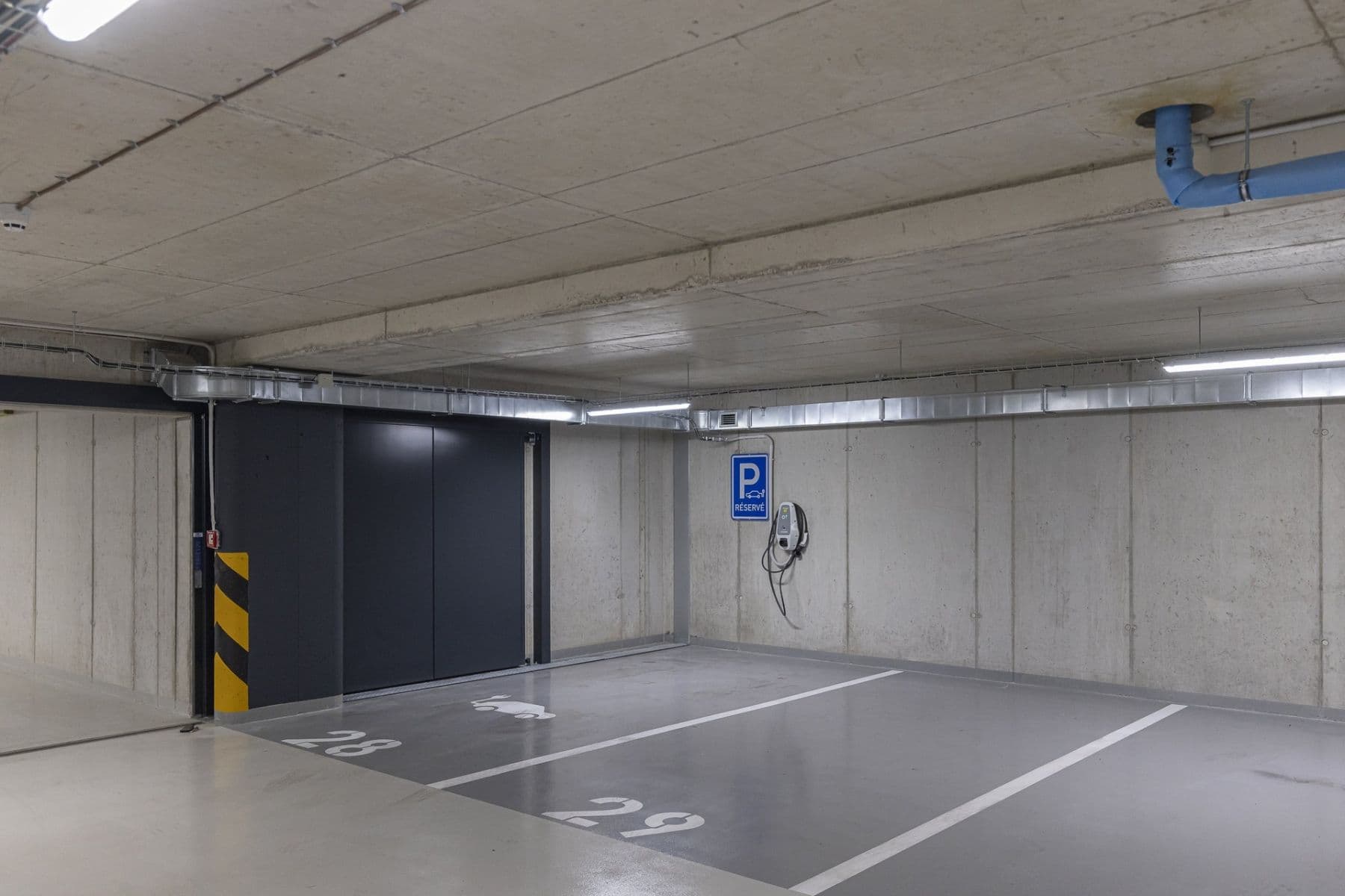 Pronájem bytu 2+kk 56 m², Nebřenická, Praha, Praha Pronájem bytu 2+kk 56 m², Nebřenická, Praha, Praha