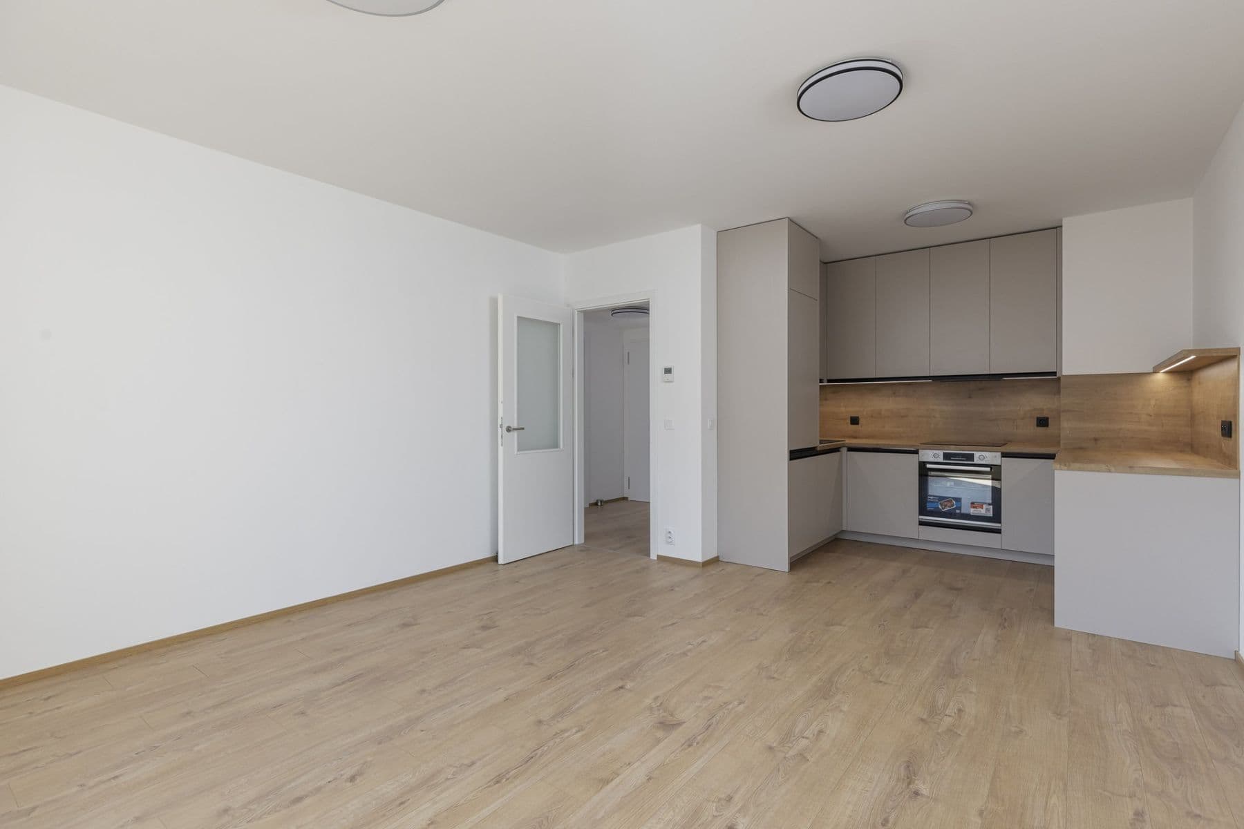 Pronájem bytu 2+kk 56 m², Nebřenická, Praha, Praha Pronájem bytu 2+kk 56 m², Nebřenická, Praha, Praha