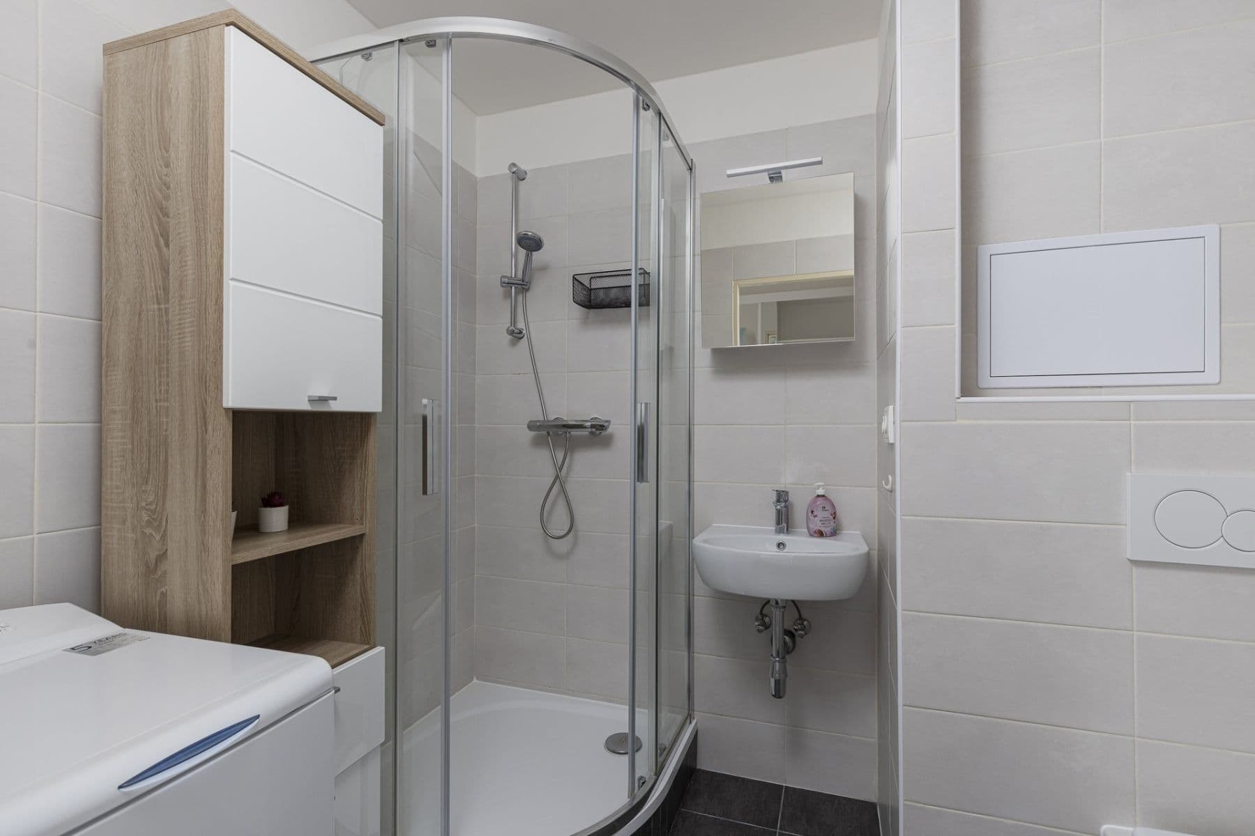Pronájem bytu 2+kk 41 m², Zárybská, Praha, Praha Pronájem bytu 2+kk 41 m², Zárybská, Praha, Praha